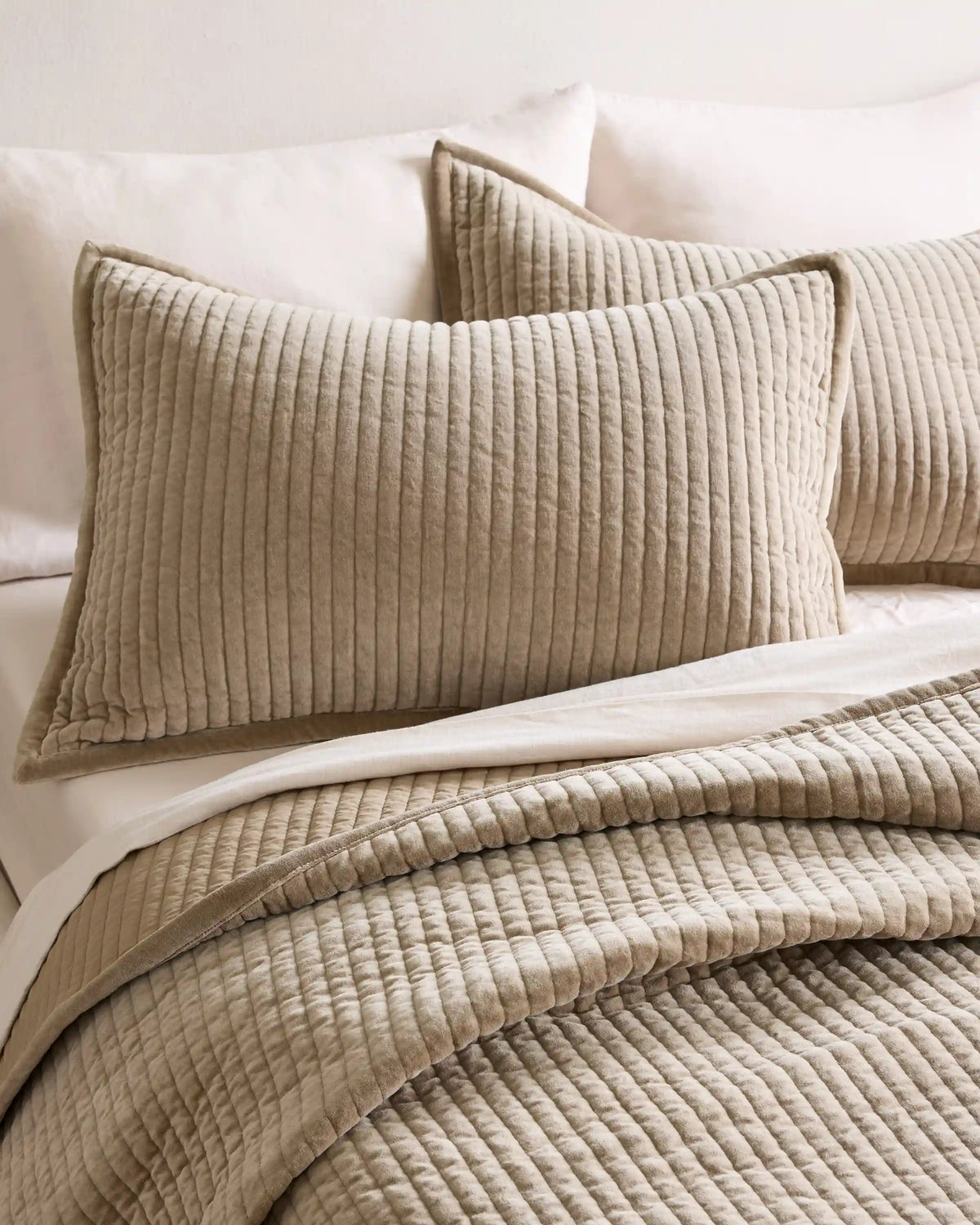 Cotton Velvet Vertical Channel Quilt Set