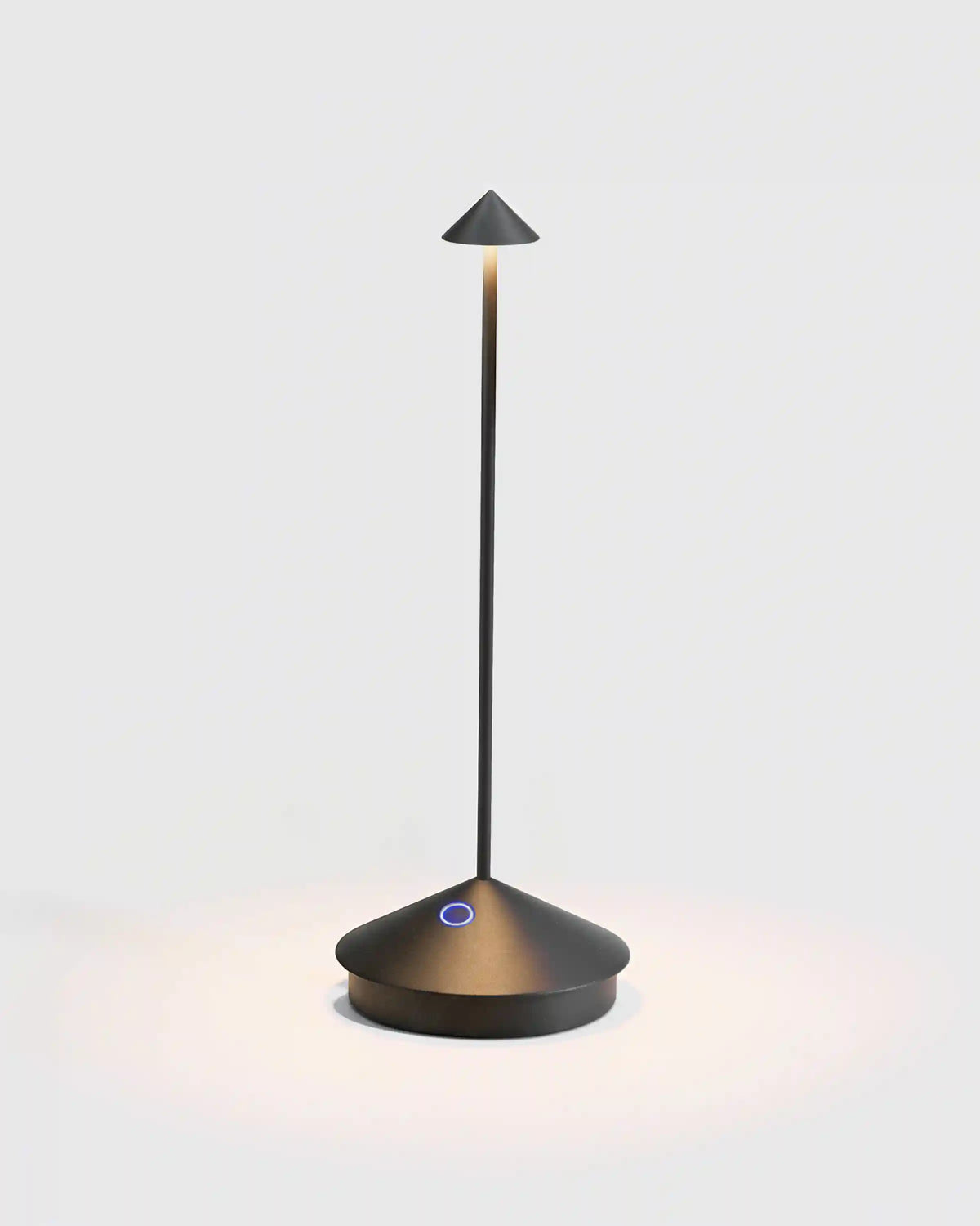 Pina Pro Rechargeable Table Lamp by Zafferano