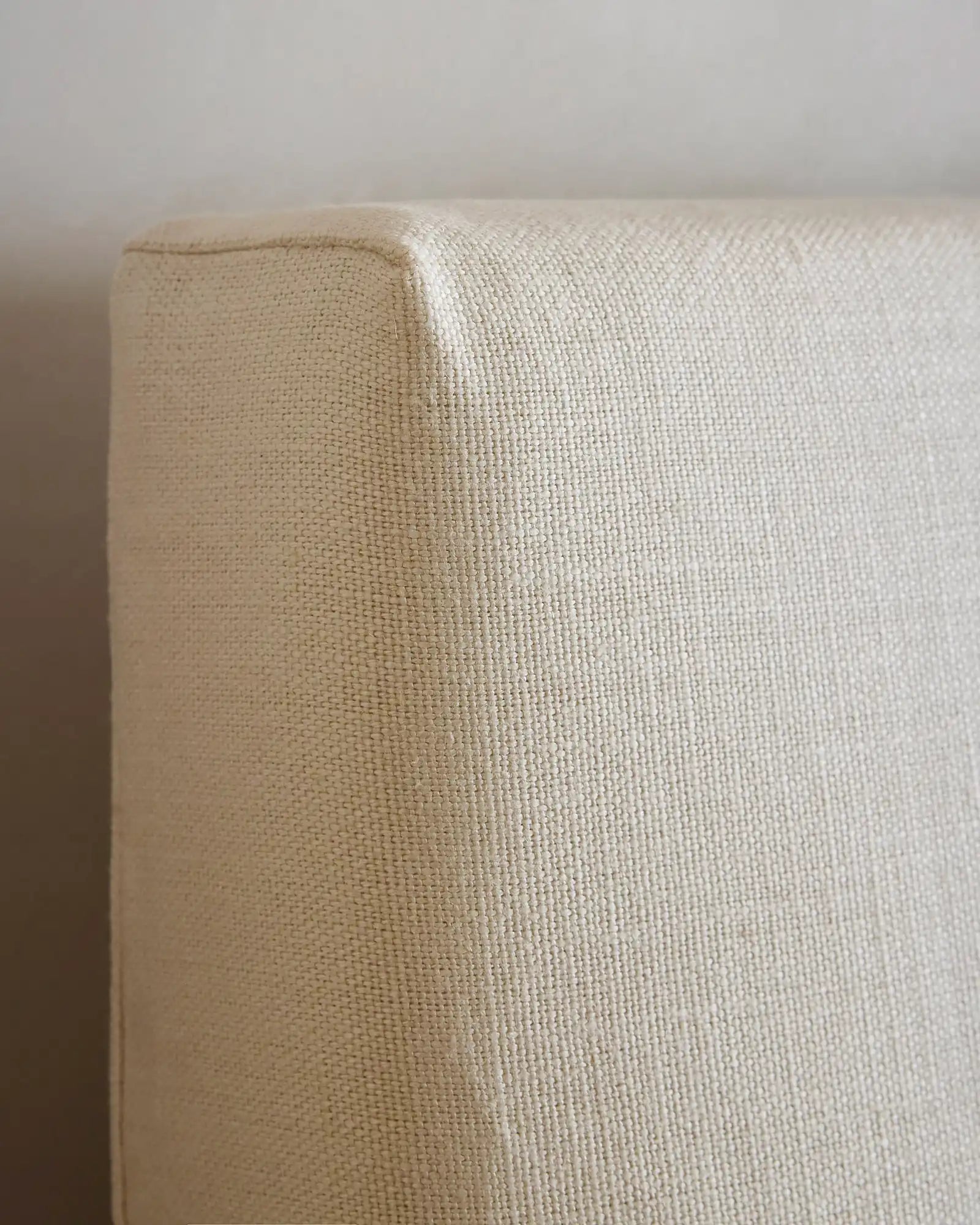 Slipcover Bed in 100% Linen