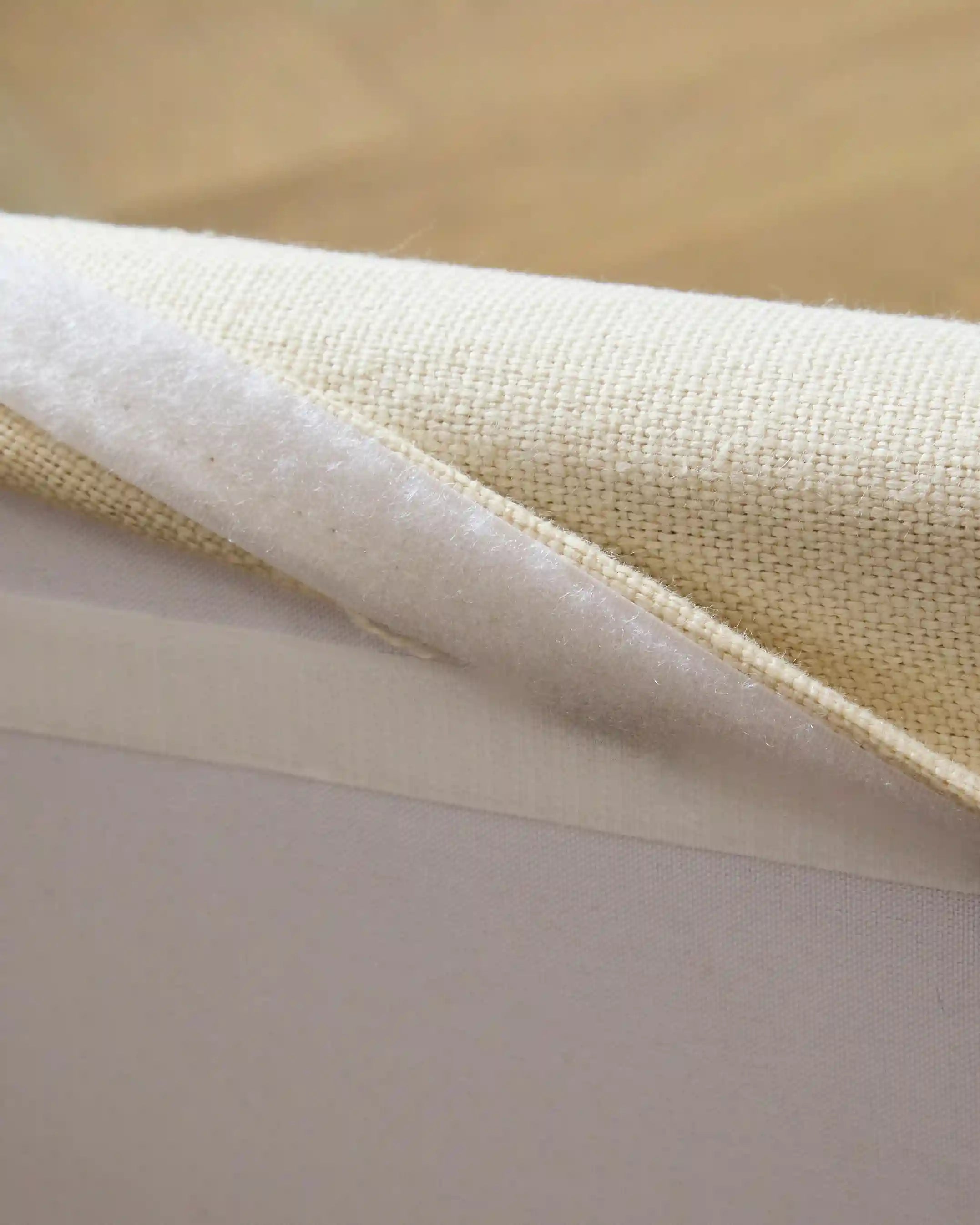 Slipcover Bed in 100% Linen