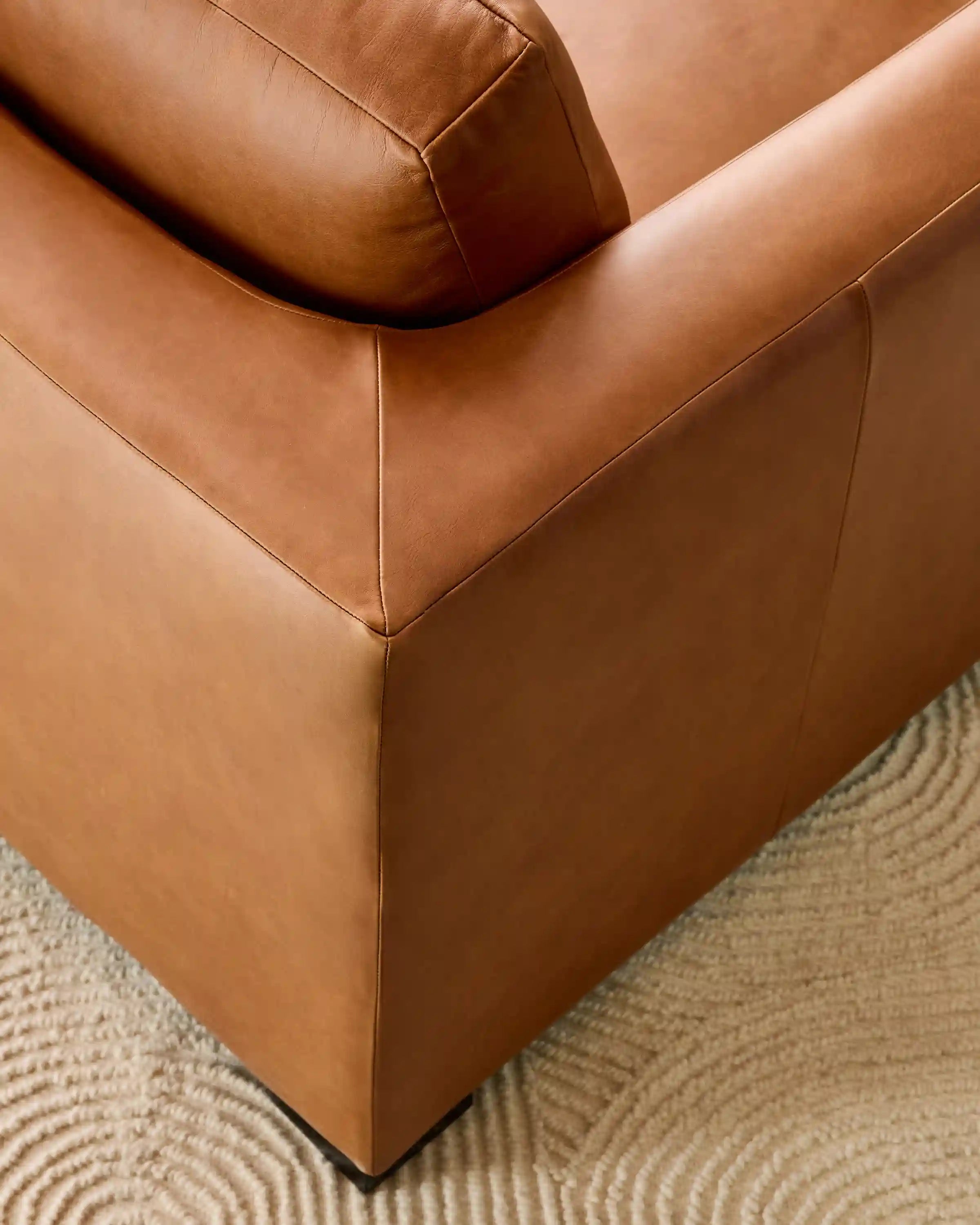 Sierra Curved Arm Accent Chair in Leather