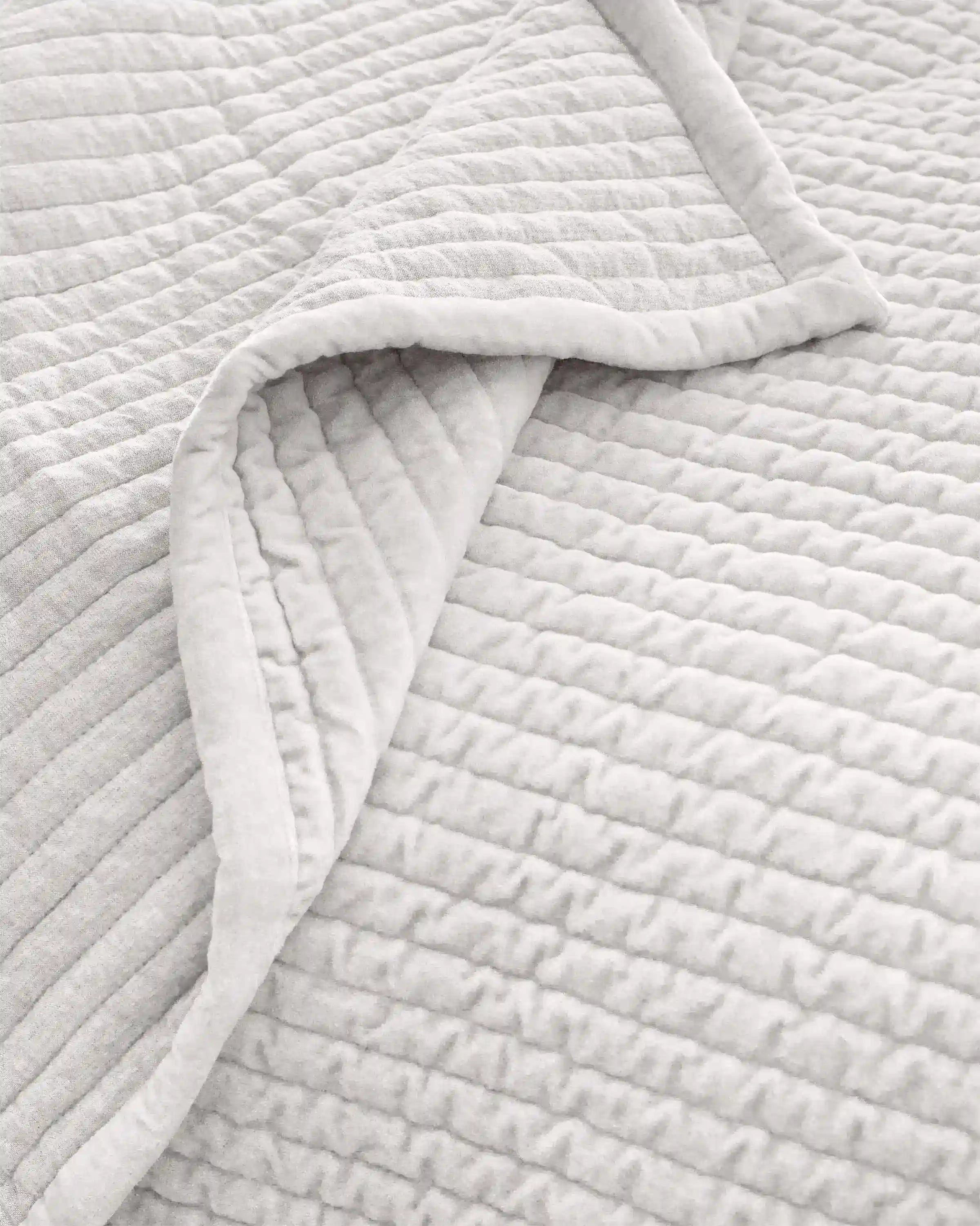 Cotton Velvet Vertical Channel Quilt Set