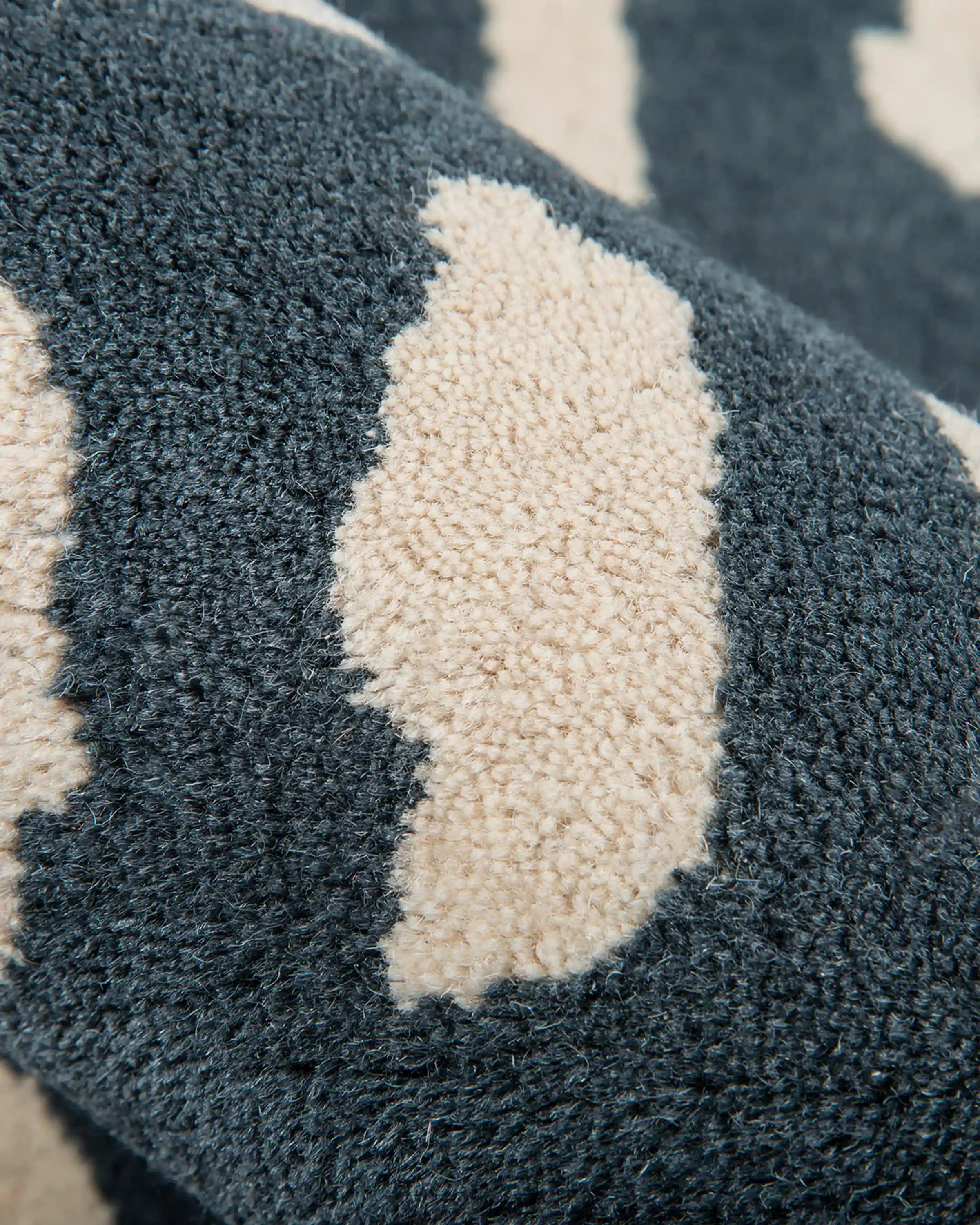 Painterly Dots Hand-Tufted Wool Rug