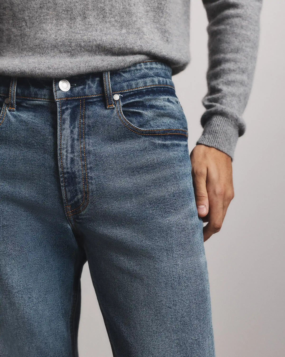 Warren Stretch Straight Jeans