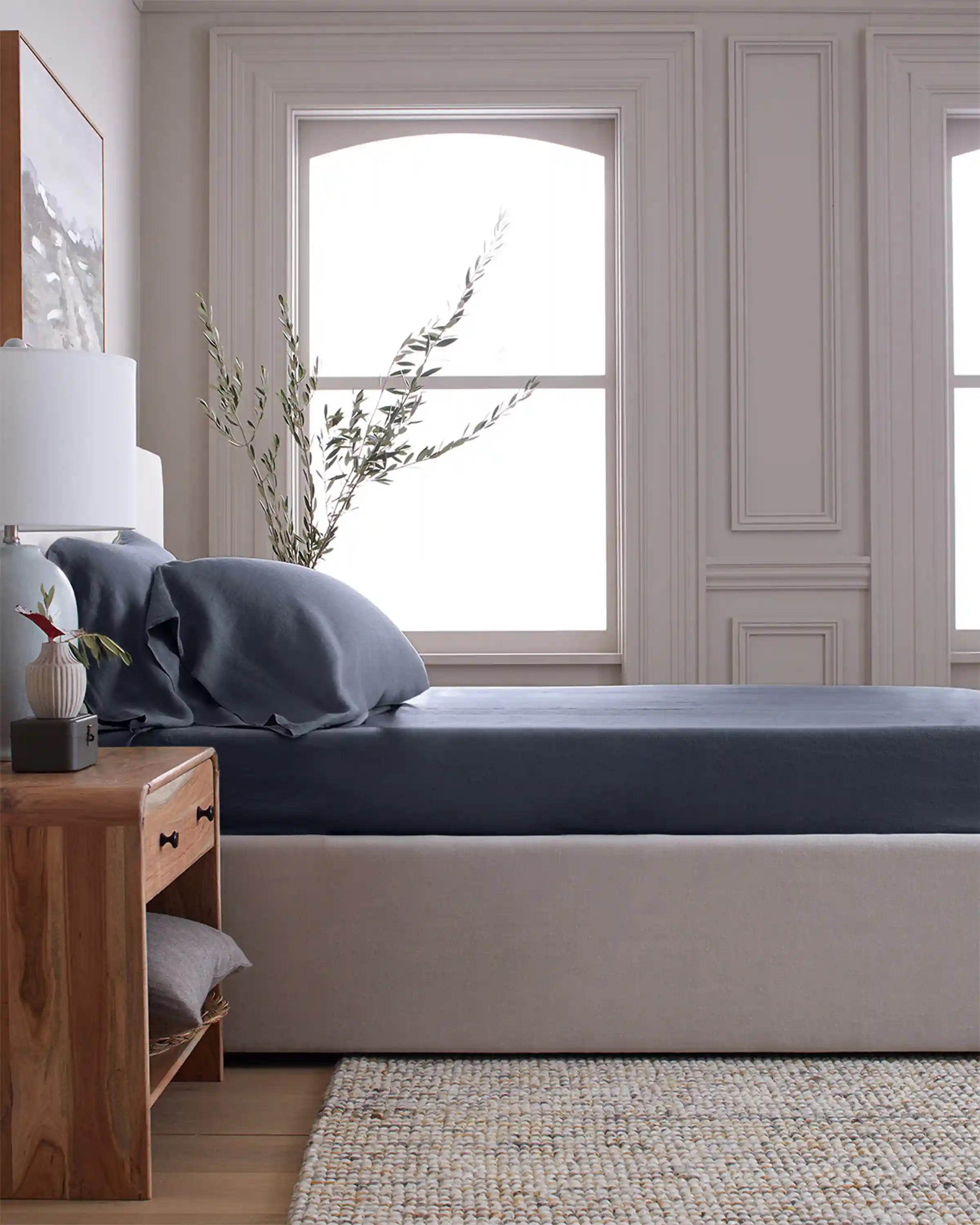 European Linen Fitted Sheet Set