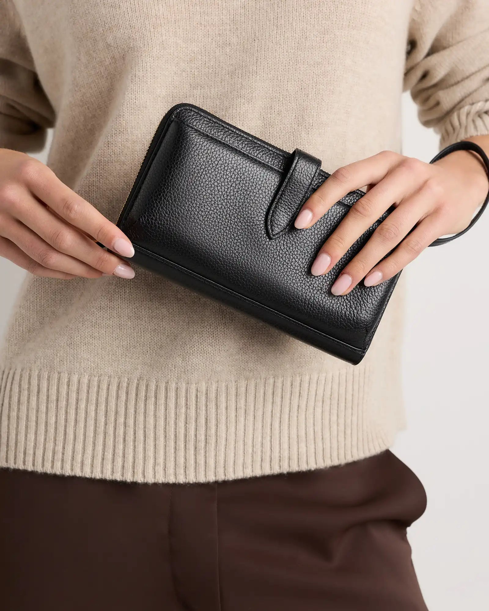 Italian Leather Phone Wallet Crossbody