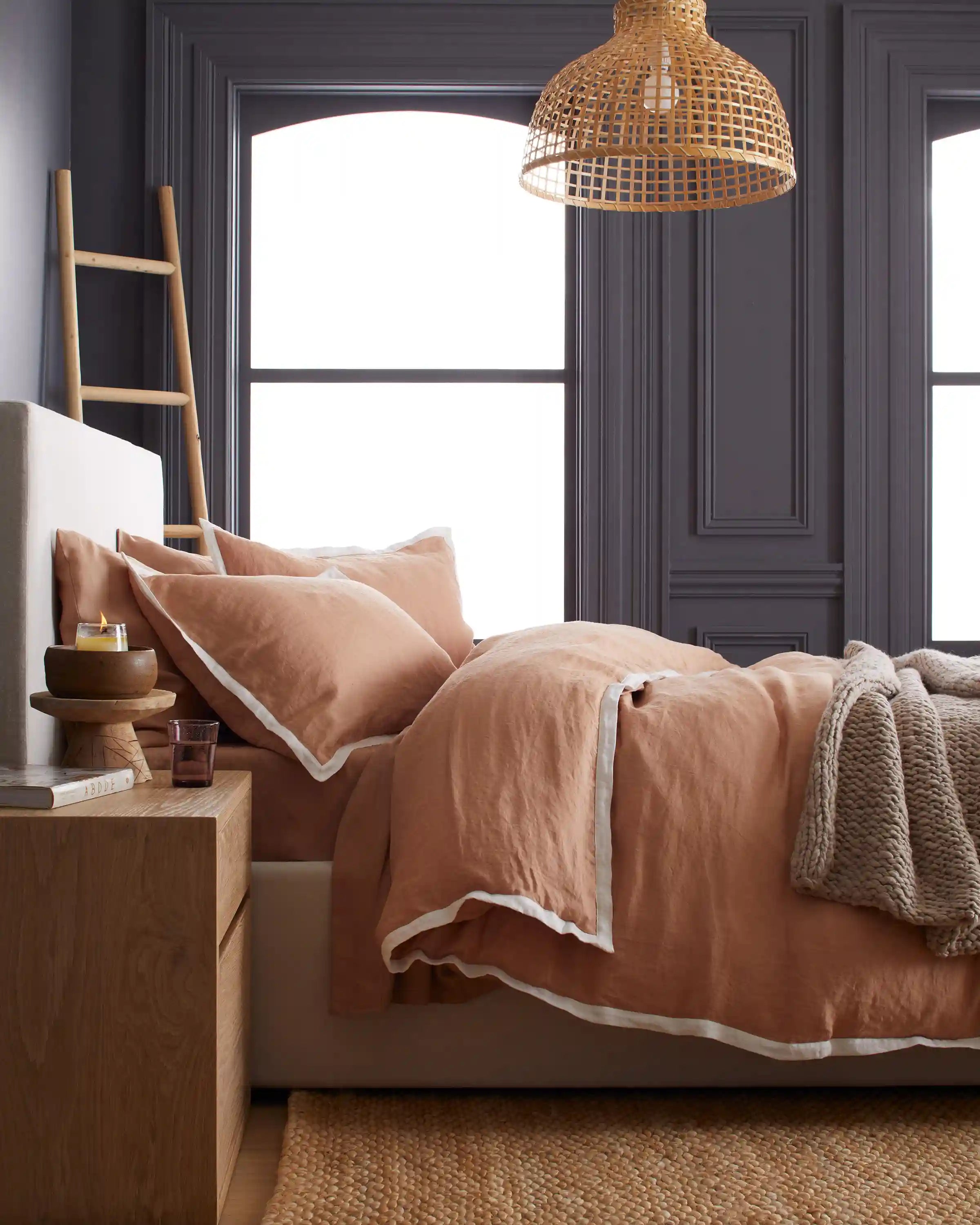 European Linen Contrast Flange Duvet Cover