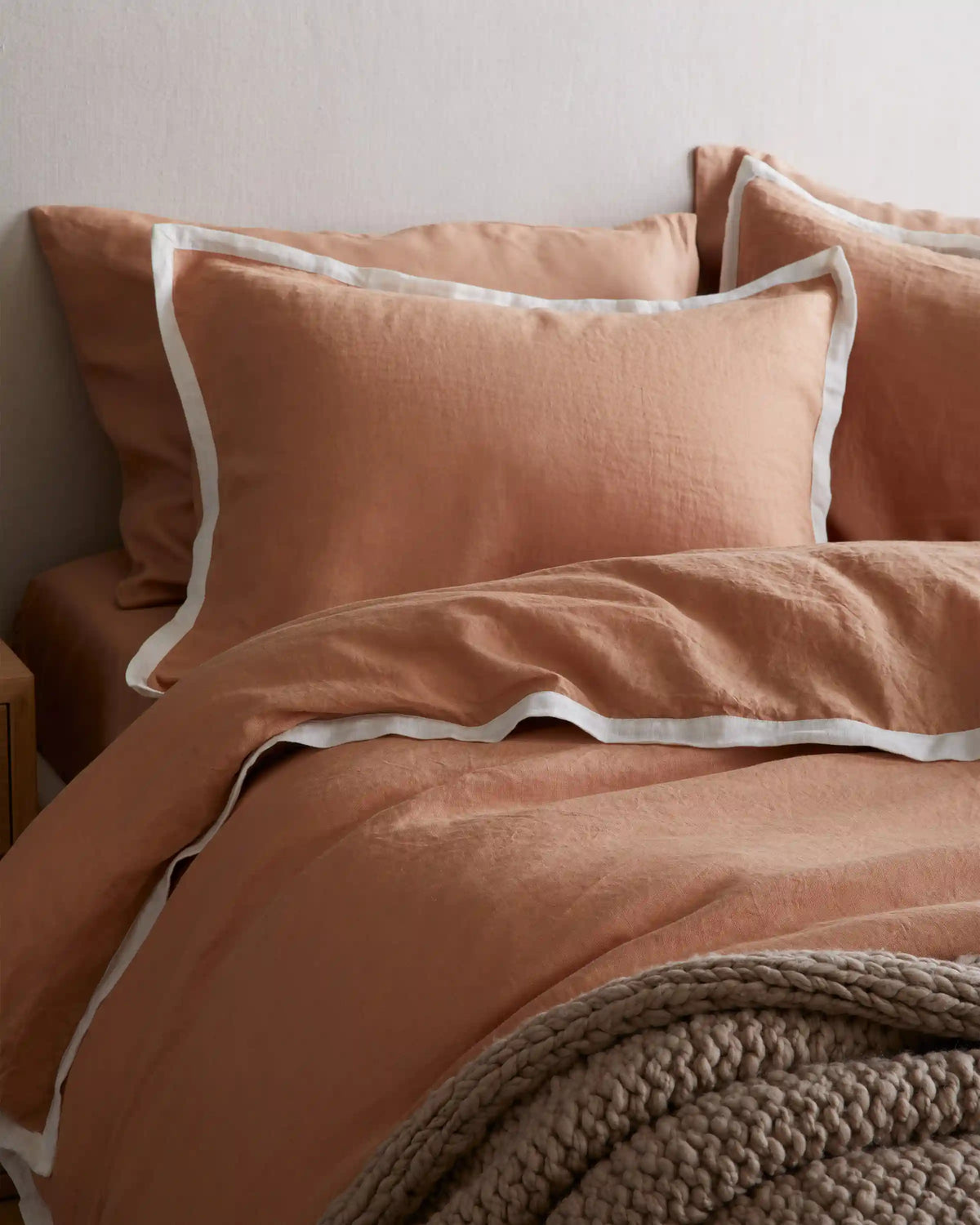 European Linen Contrast Flange Sham Set