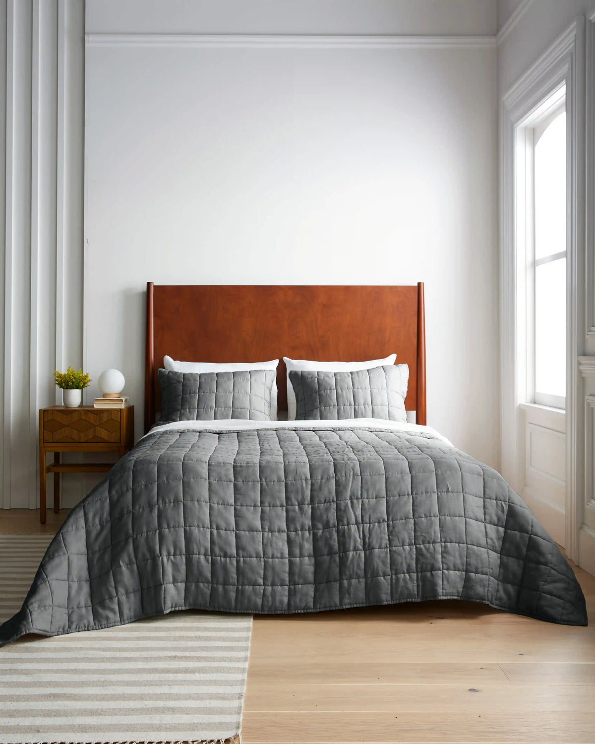 European Linen Box Quilted Sham Set