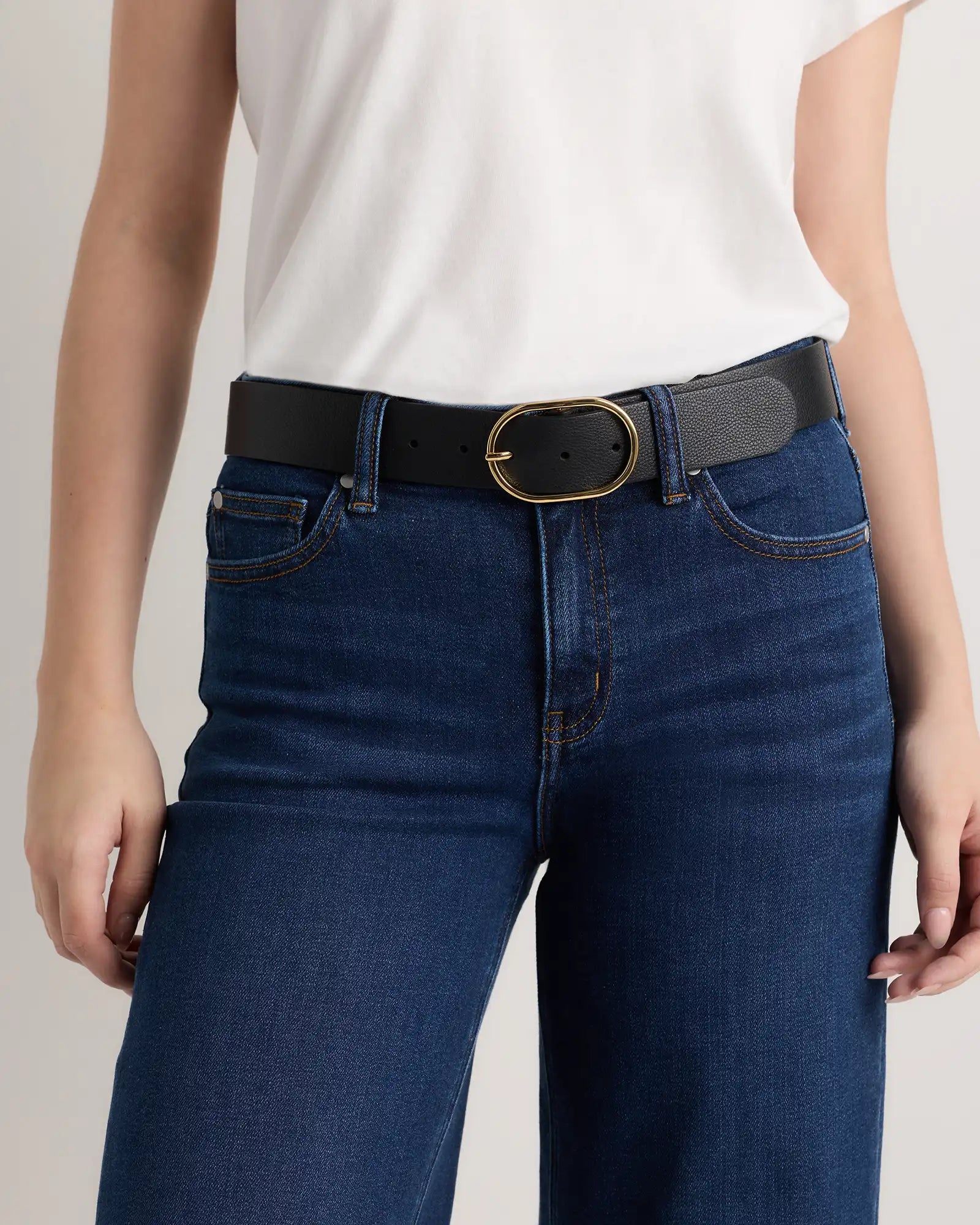 Cleo Oval European Leather Belt