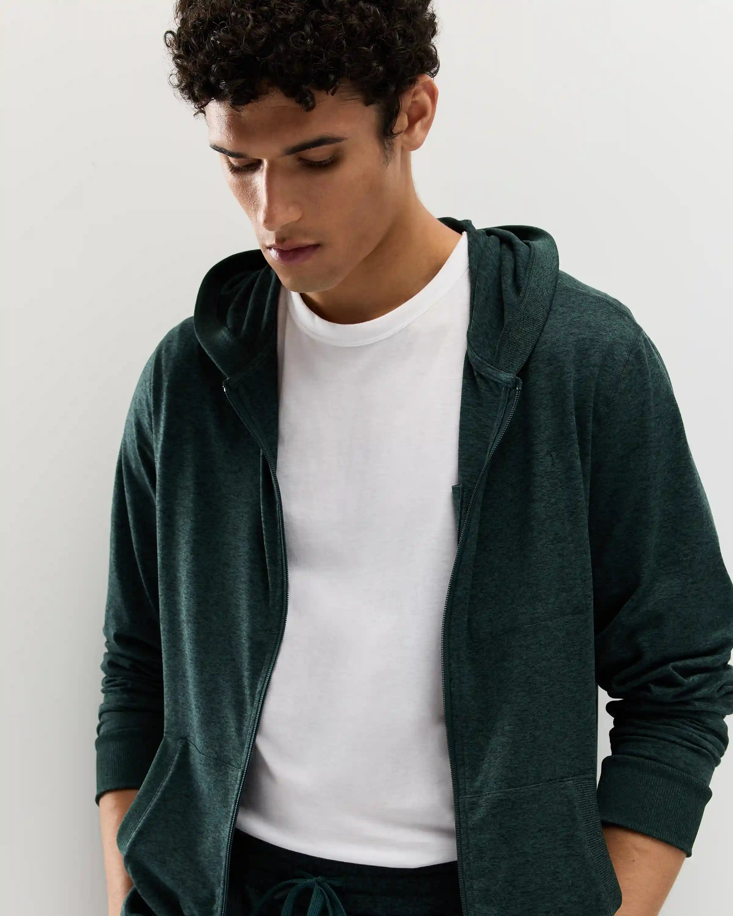 Flowknit Performance Full-Zip Chest Pocket Hoodie