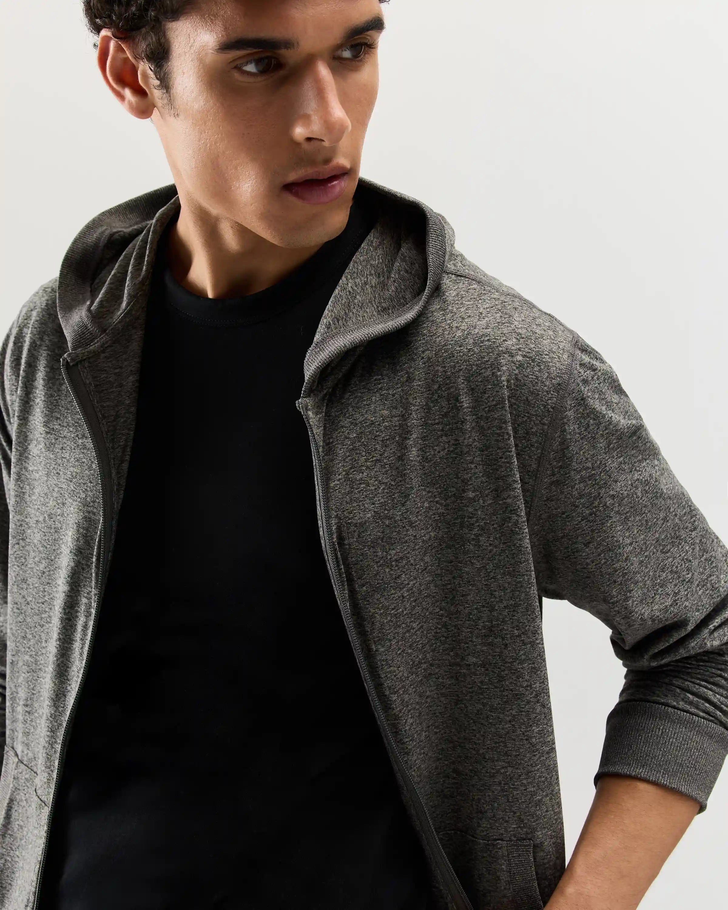 Flowknit Performance Full-Zip Chest Pocket Hoodie
