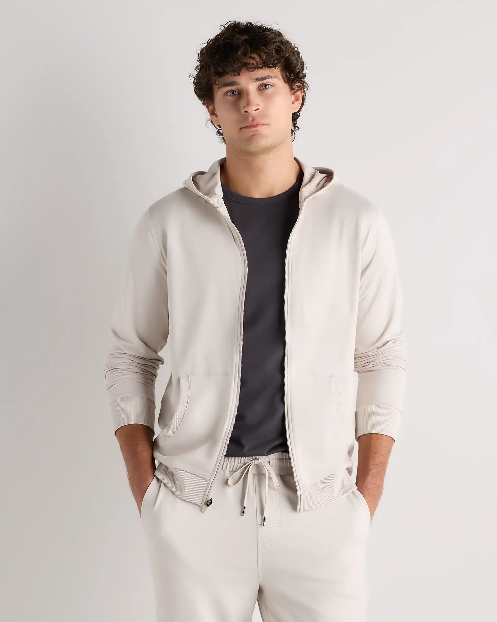 Flowknit Performance Full-Zip Chest Pocket Hoodie