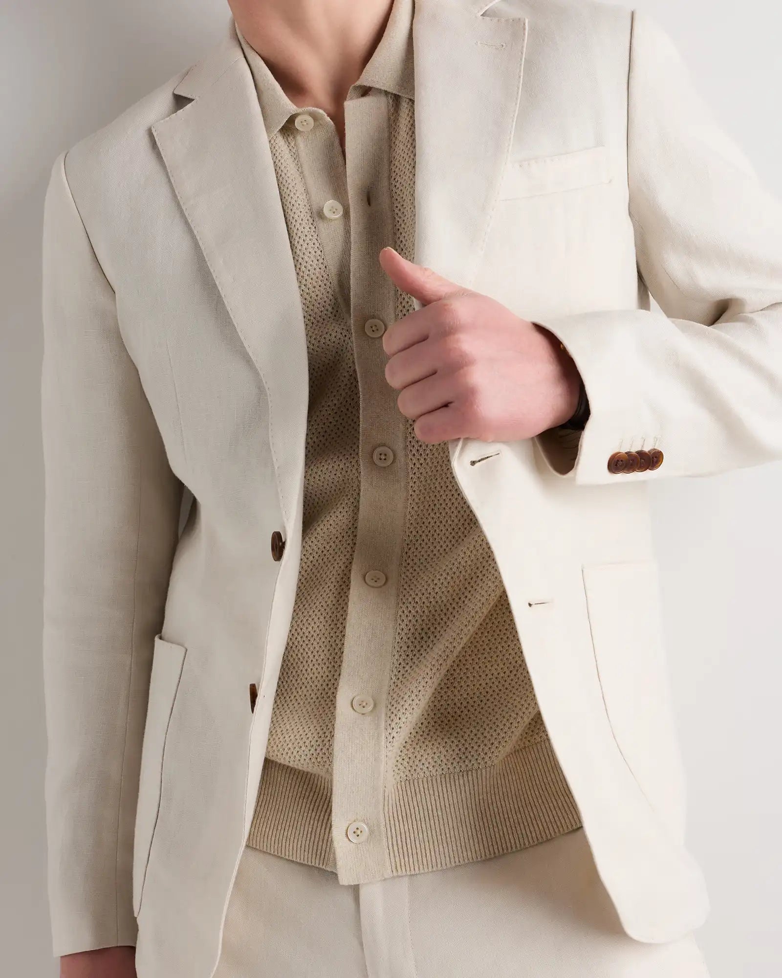100% European Linen Tailored Blazer