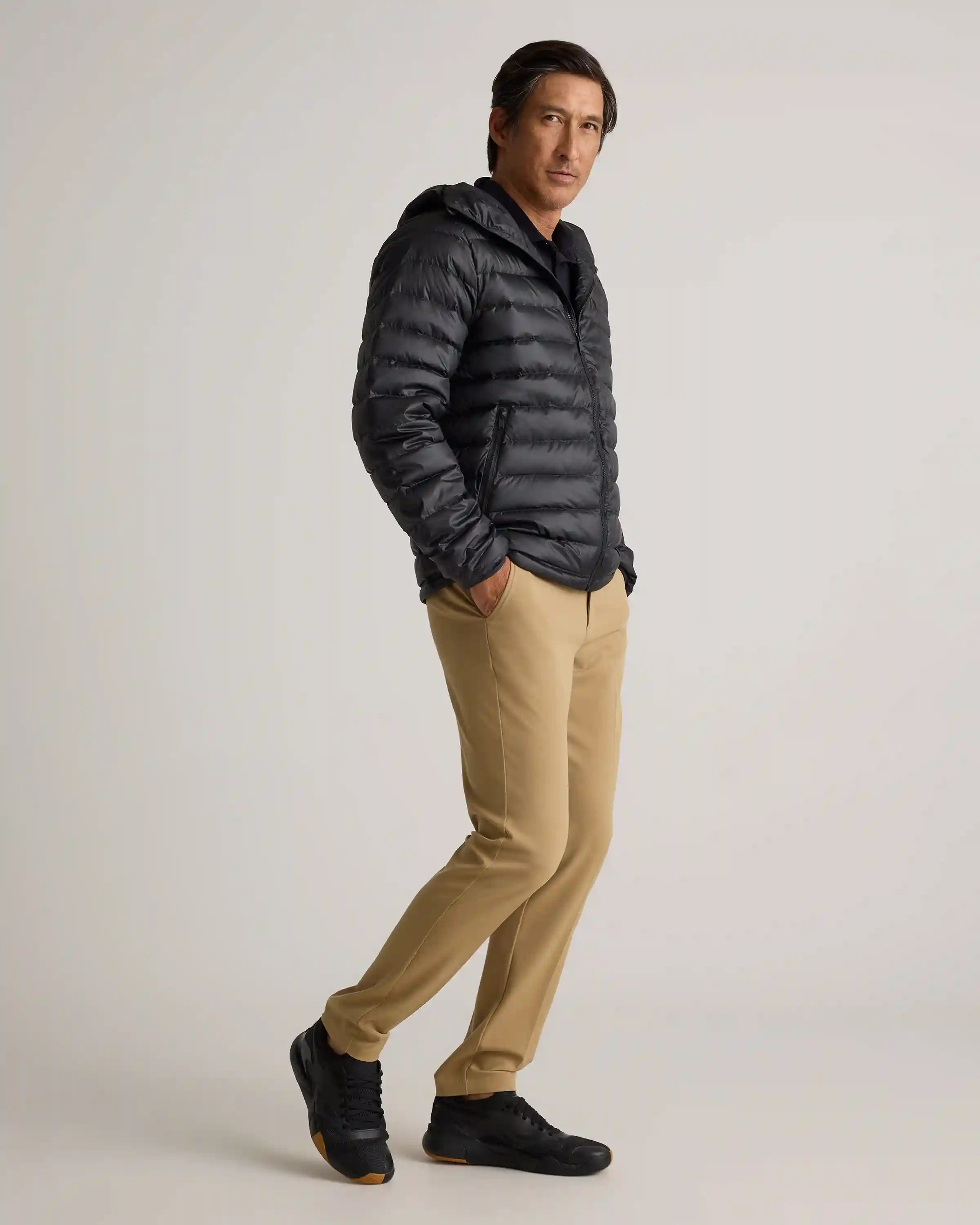 Lightweight Down Packable Puffer Hooded Jacket