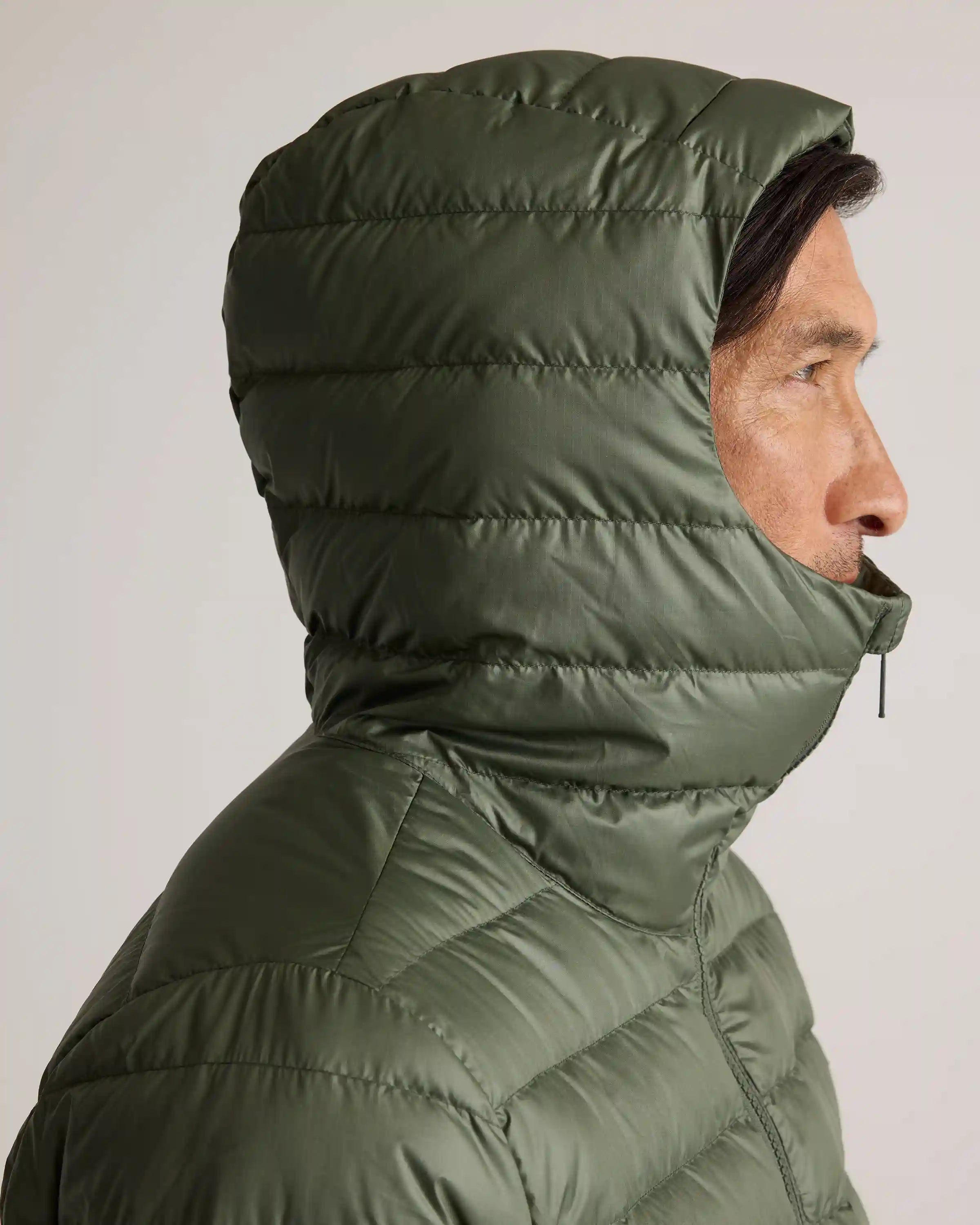 Lightweight Down Packable Puffer Hooded Jacket