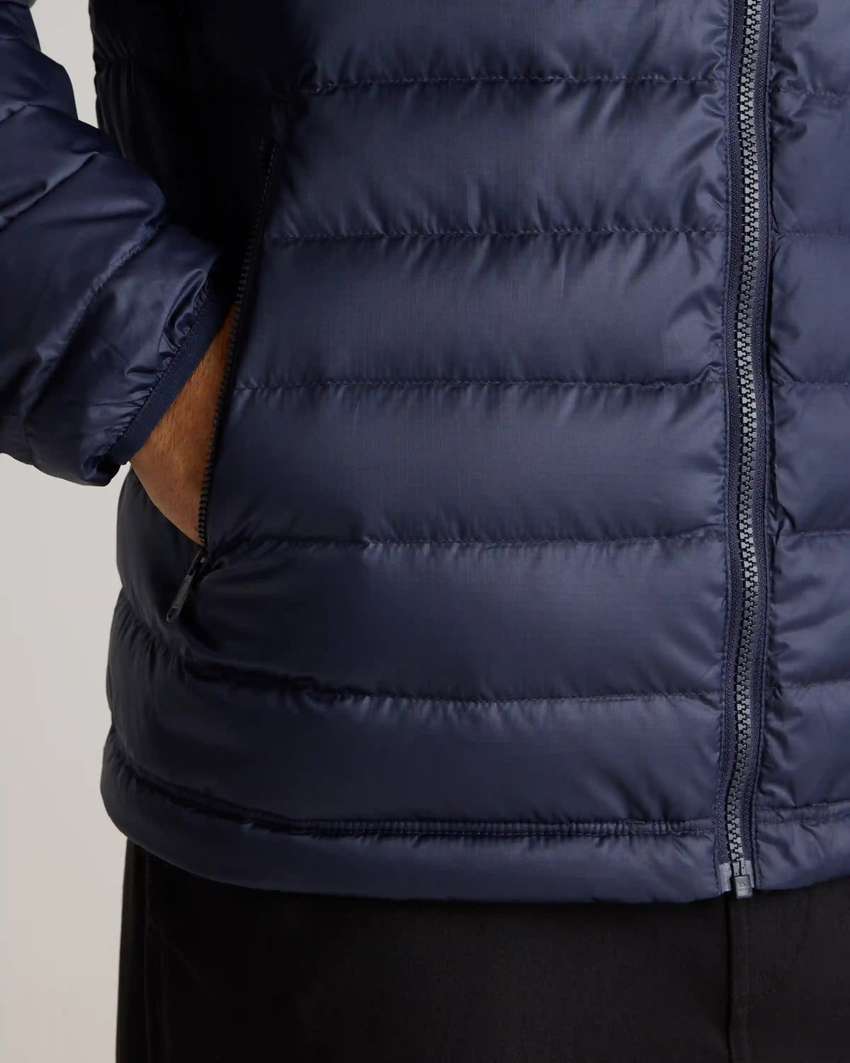 Lightweight Down Packable Puffer Hooded Jacket