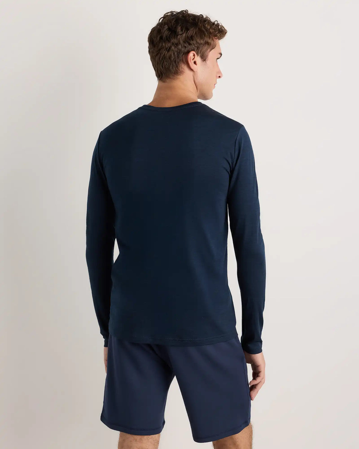 100% Merino Wool All-Season Long Sleeve Base Layer Tee