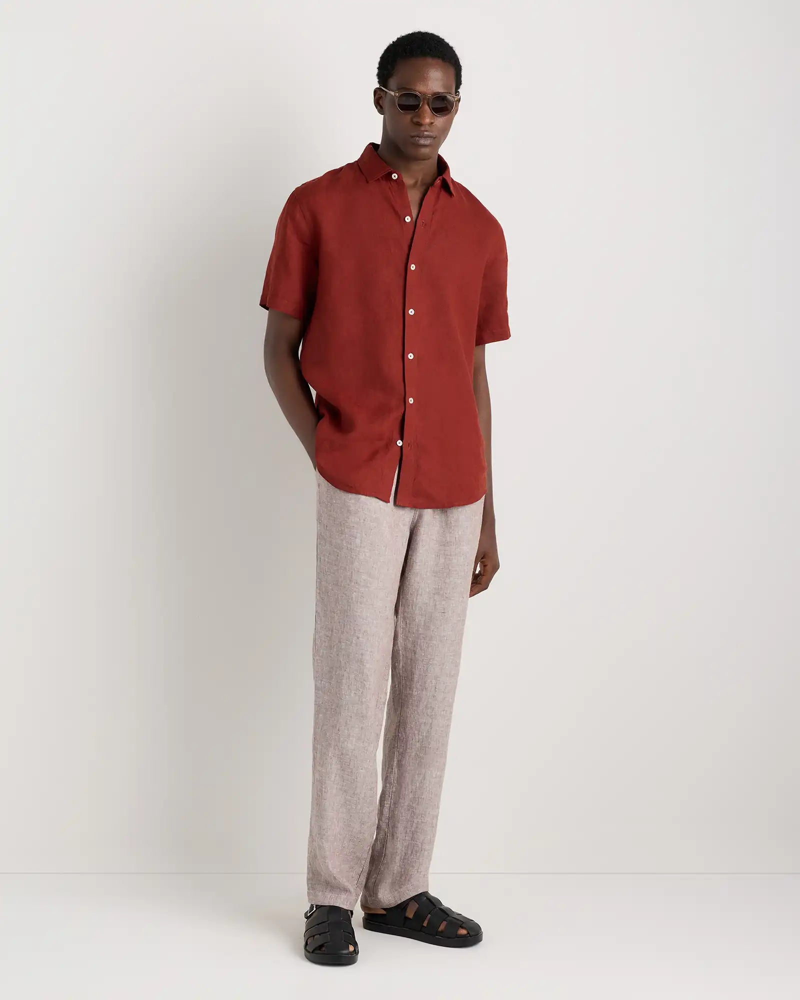 100% European Linen Relaxed Short Sleeve Shirt