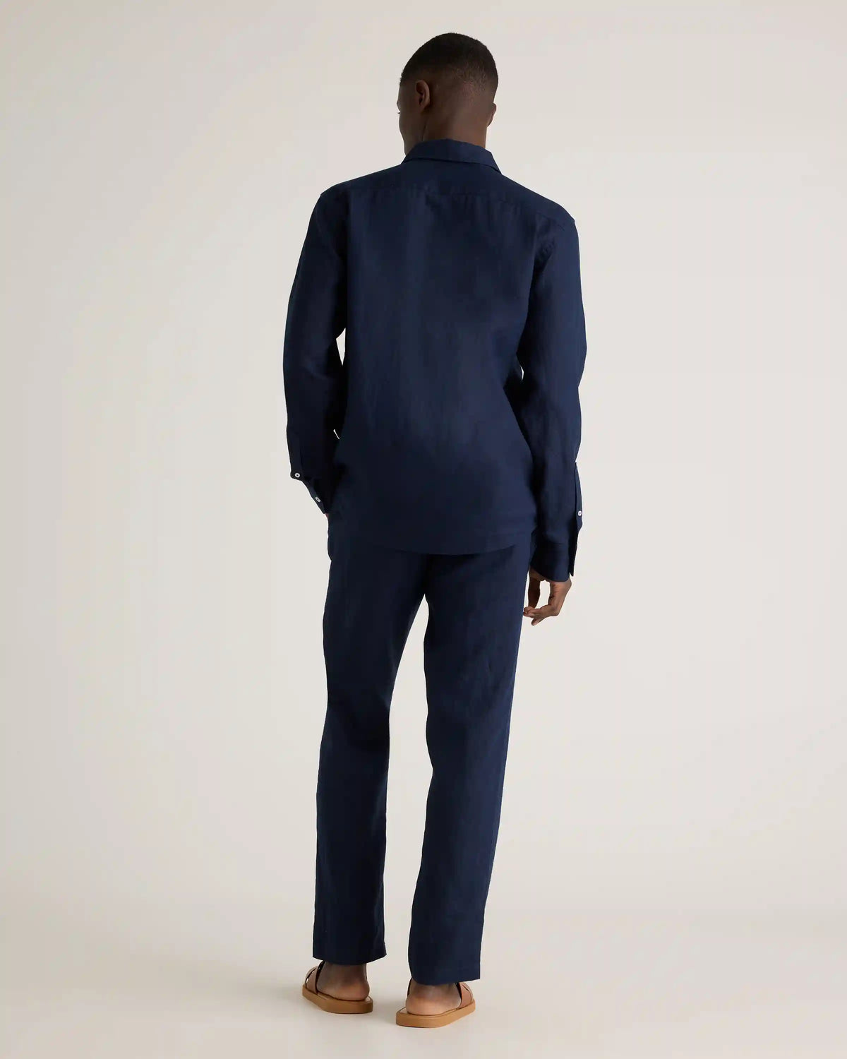 100% European Linen Relaxed Long Sleeve Pocket Shirt