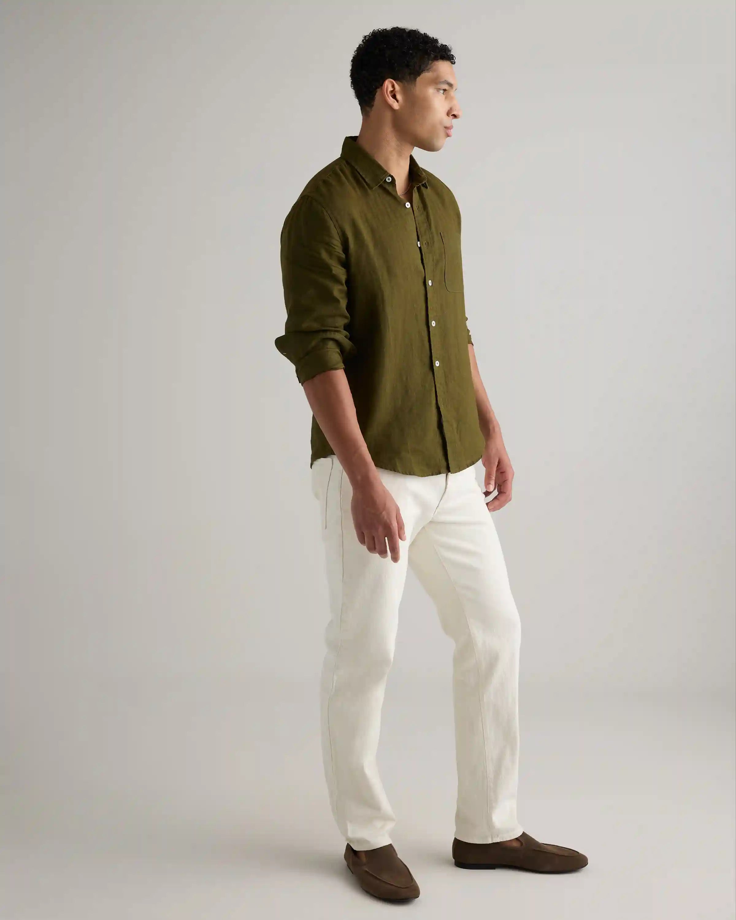 100% European Linen Relaxed Long Sleeve Pocket Shirt
