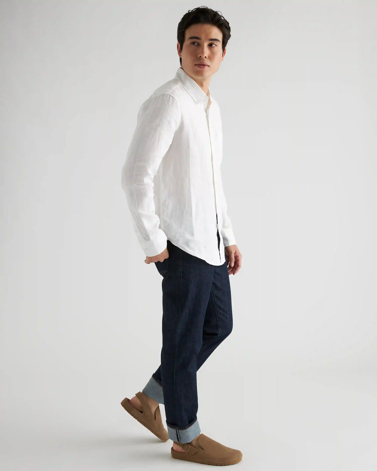 100% European Linen Relaxed Long Sleeve Pocket Shirt