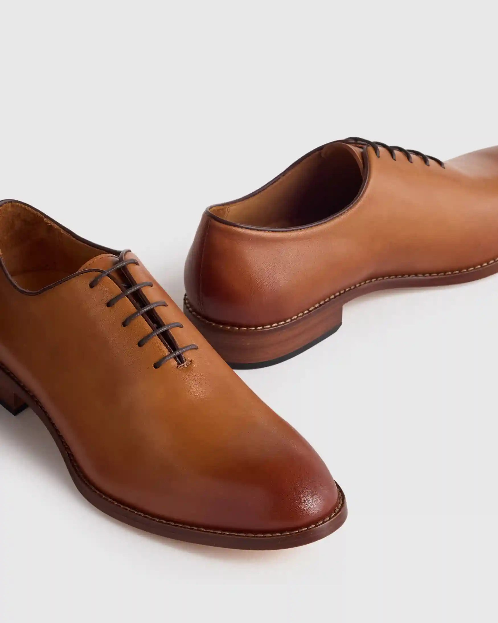 Calfskin Leather Plain Toe Oxford