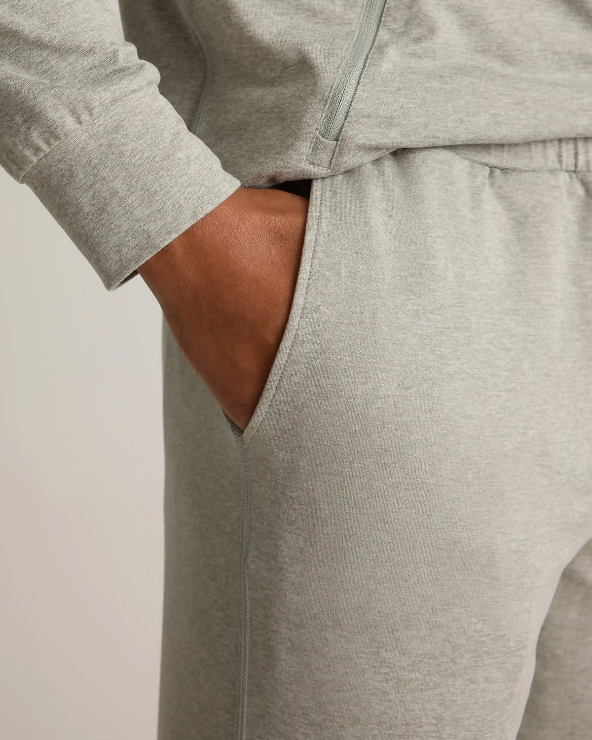 Flowknit Performance Joggers