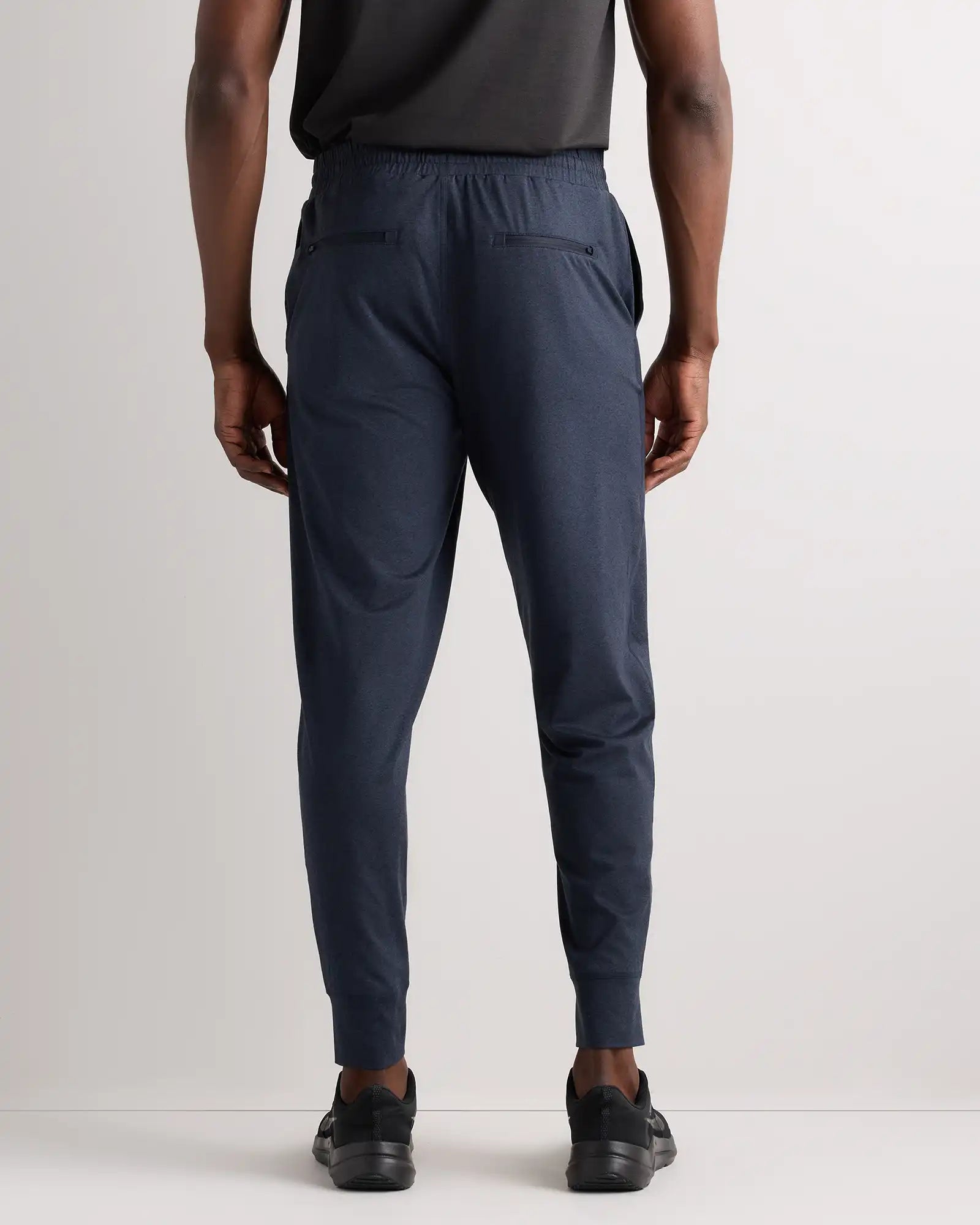 Flowknit Performance Joggers