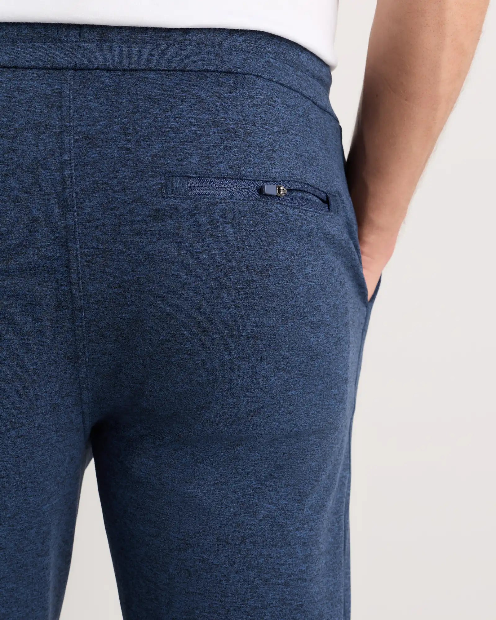 Flowknit Performance Joggers