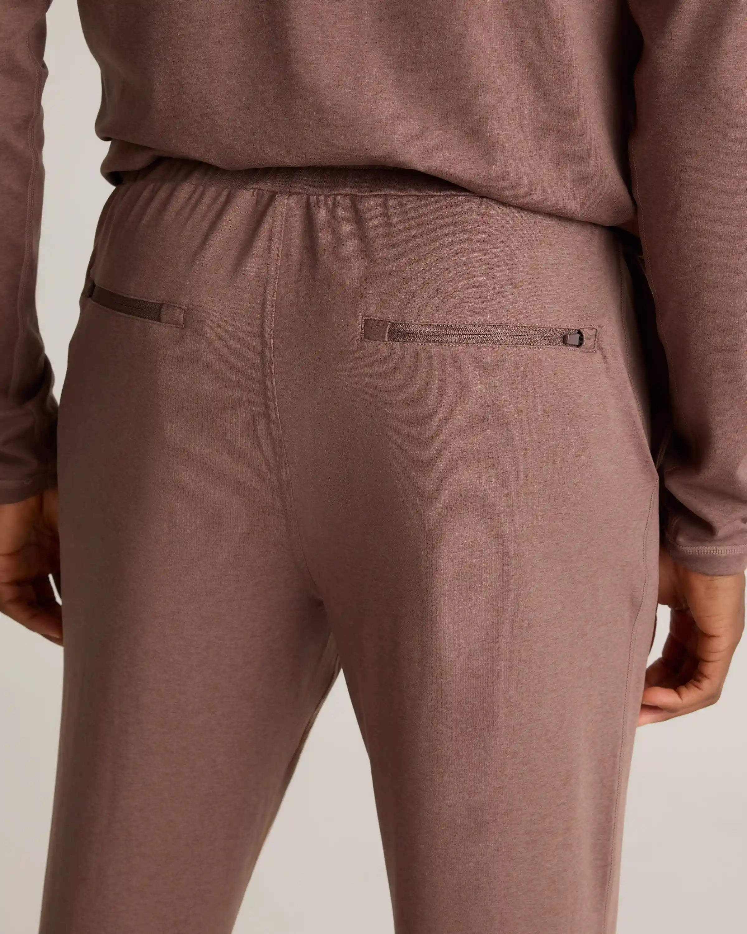 Flowknit Performance Joggers