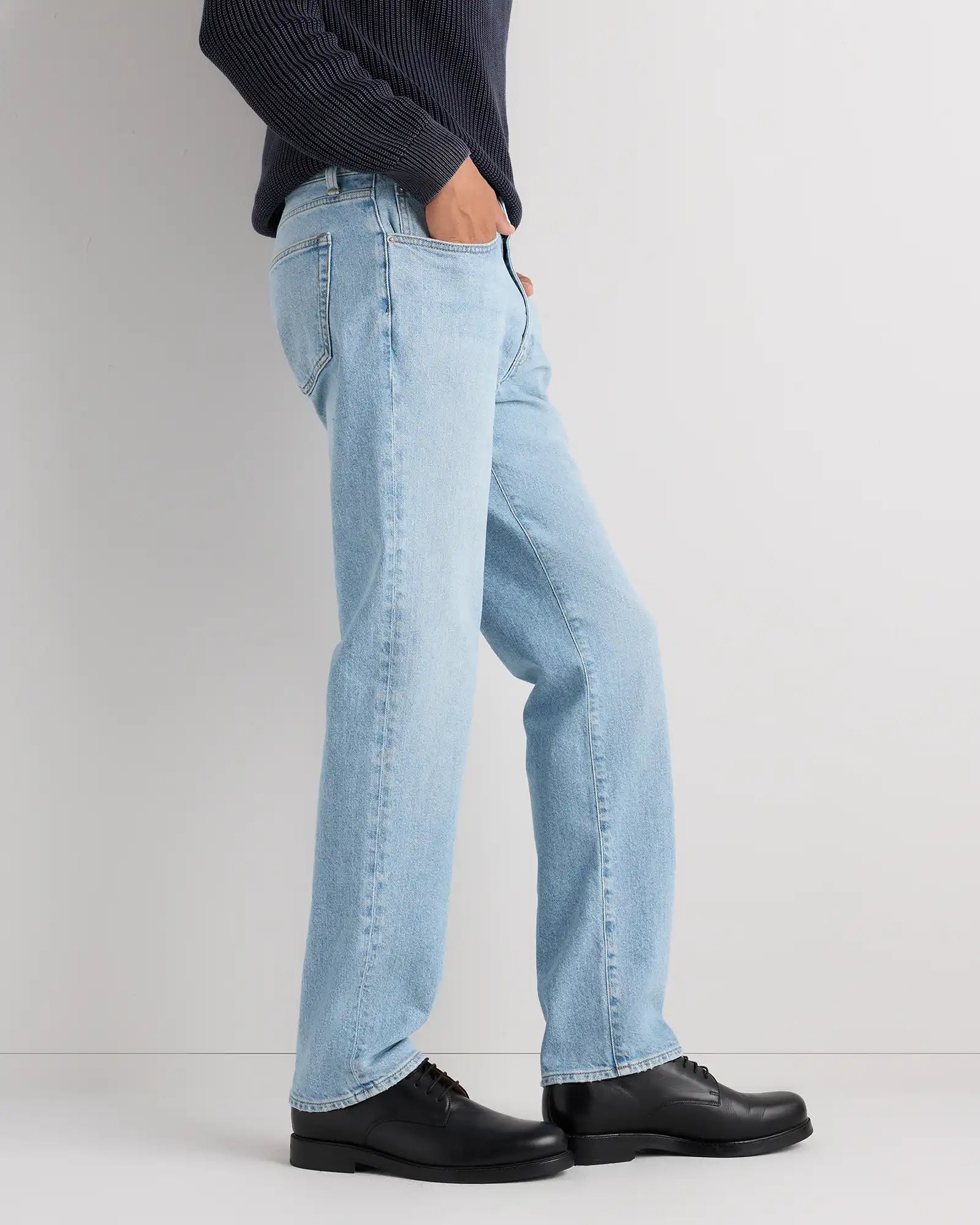 Warren Stretch Straight Jeans