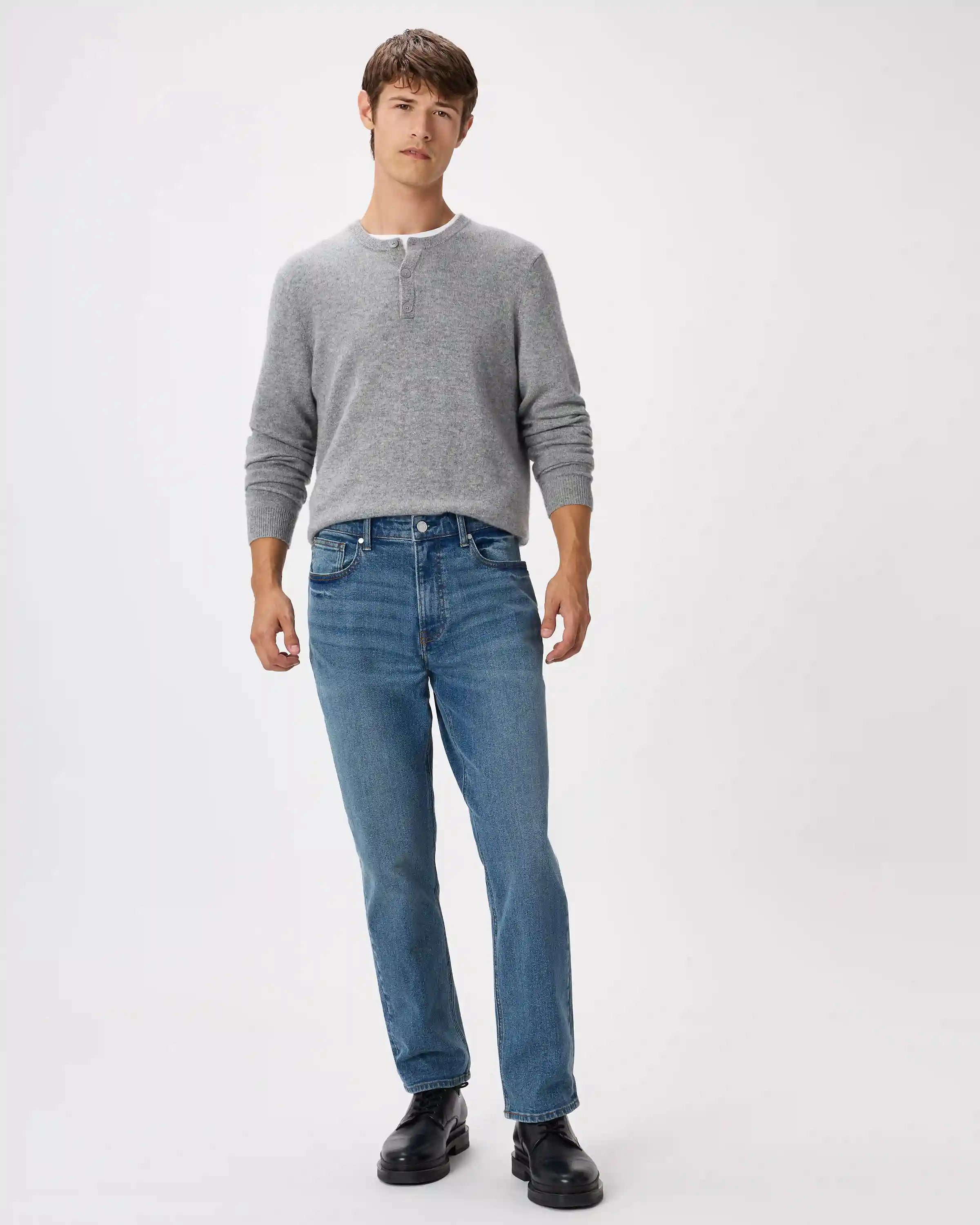 Warren Stretch Athletic Tapered Jeans