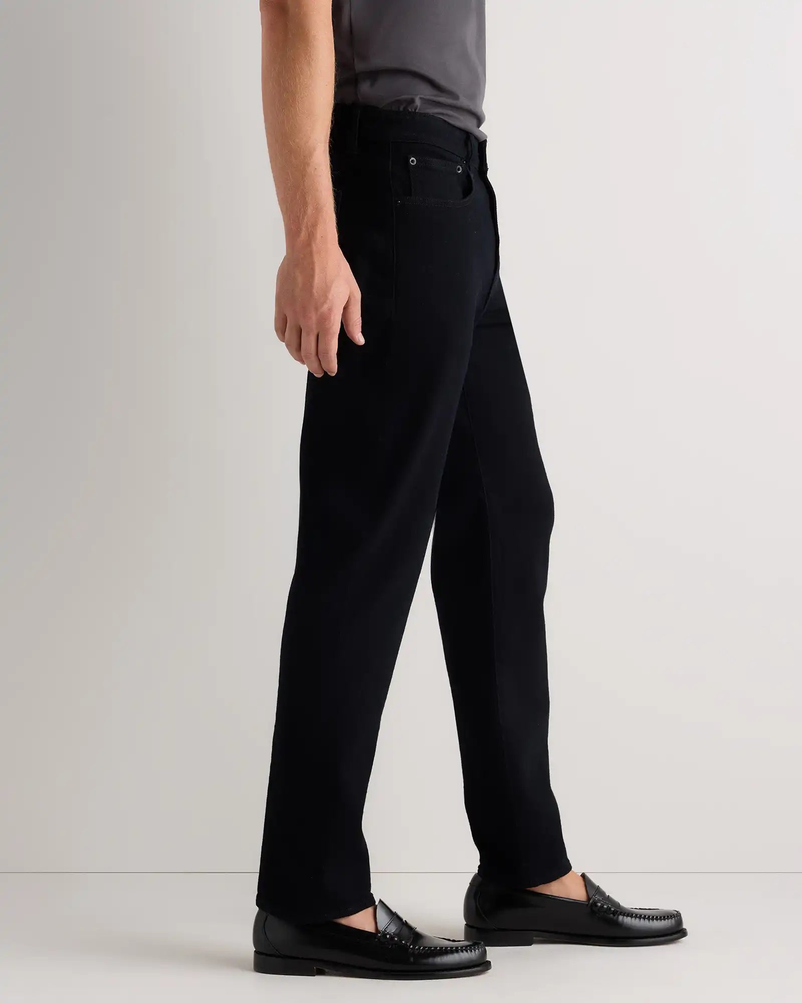Warren Stretch Athletic Tapered Jeans