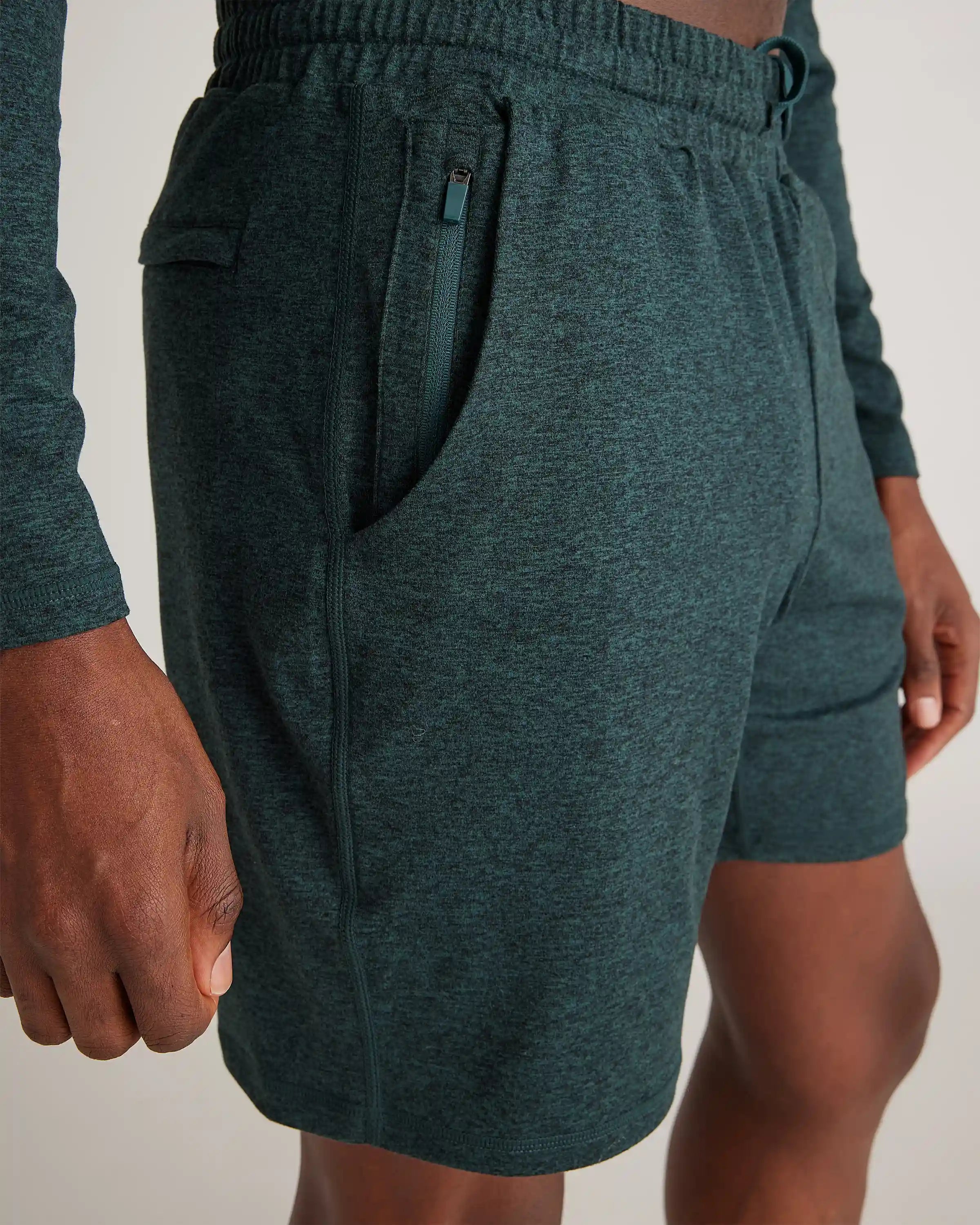 Flowknit Performance Shorts - 7.5"