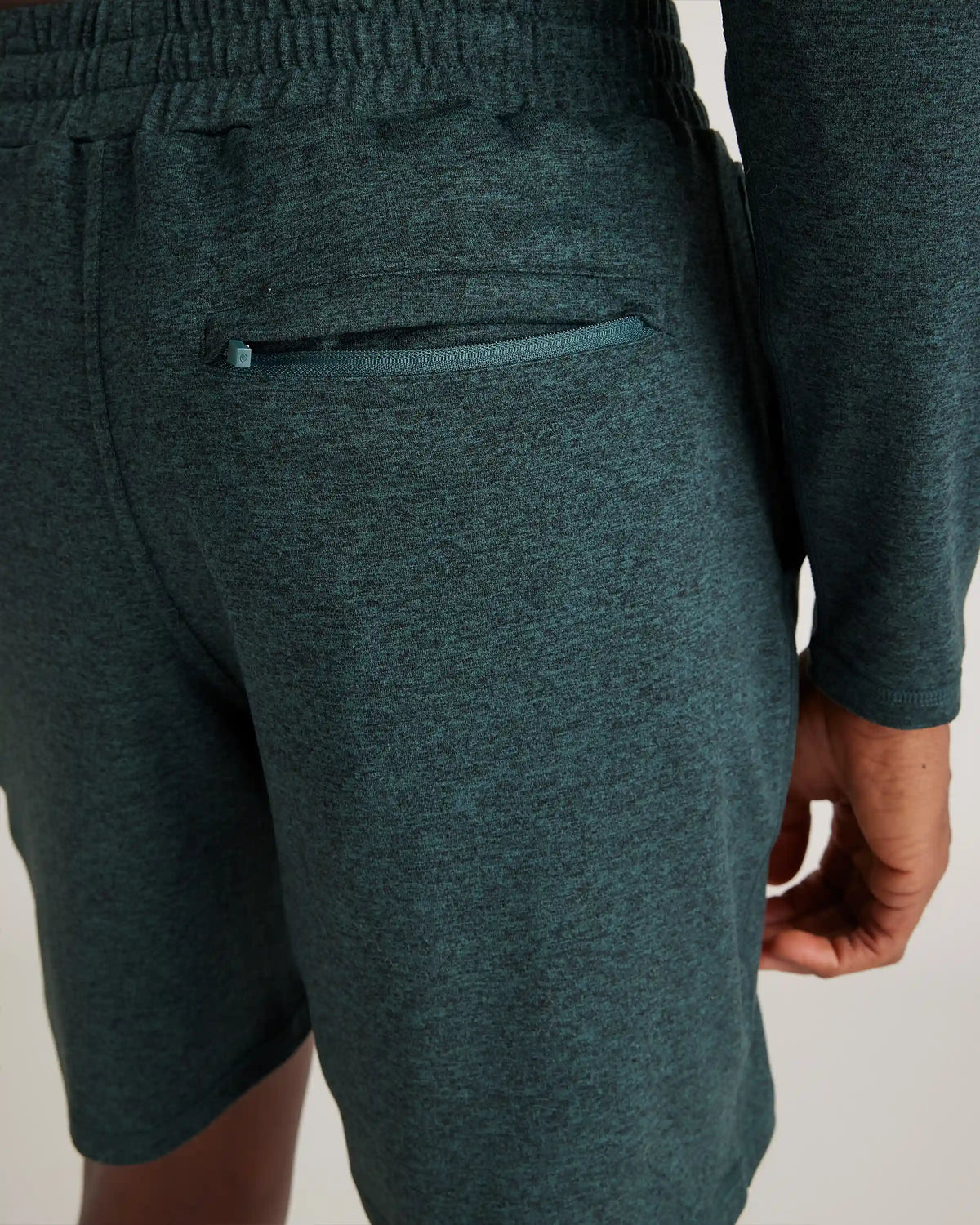 Flowknit Performance Shorts - 7.5"