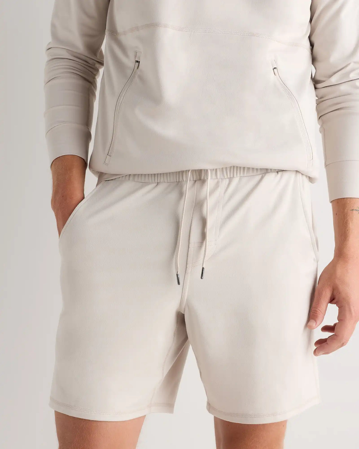 Flowknit Performance Shorts - 7.5"