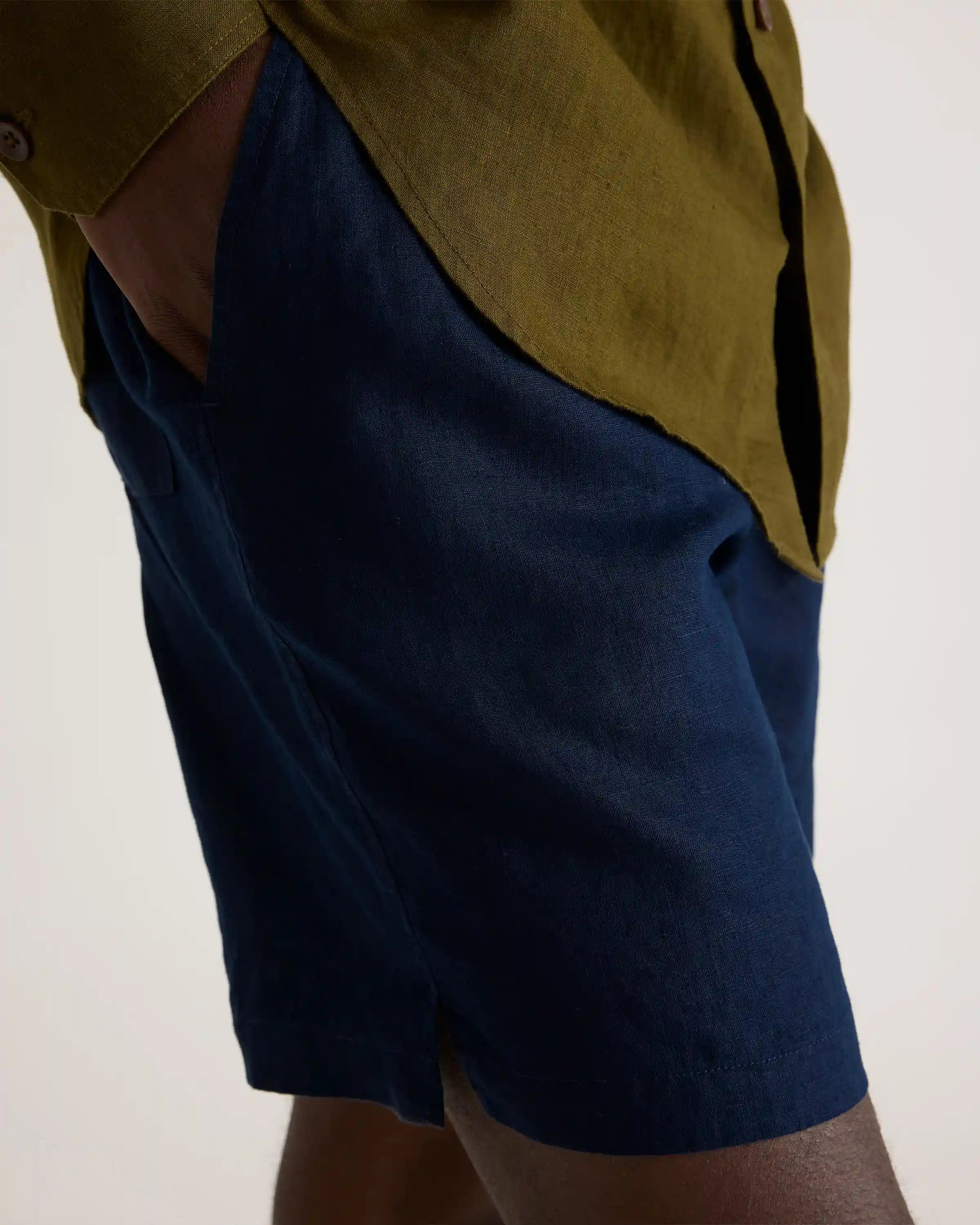 100% European Linen Drawstring Beach Shorts - 7"