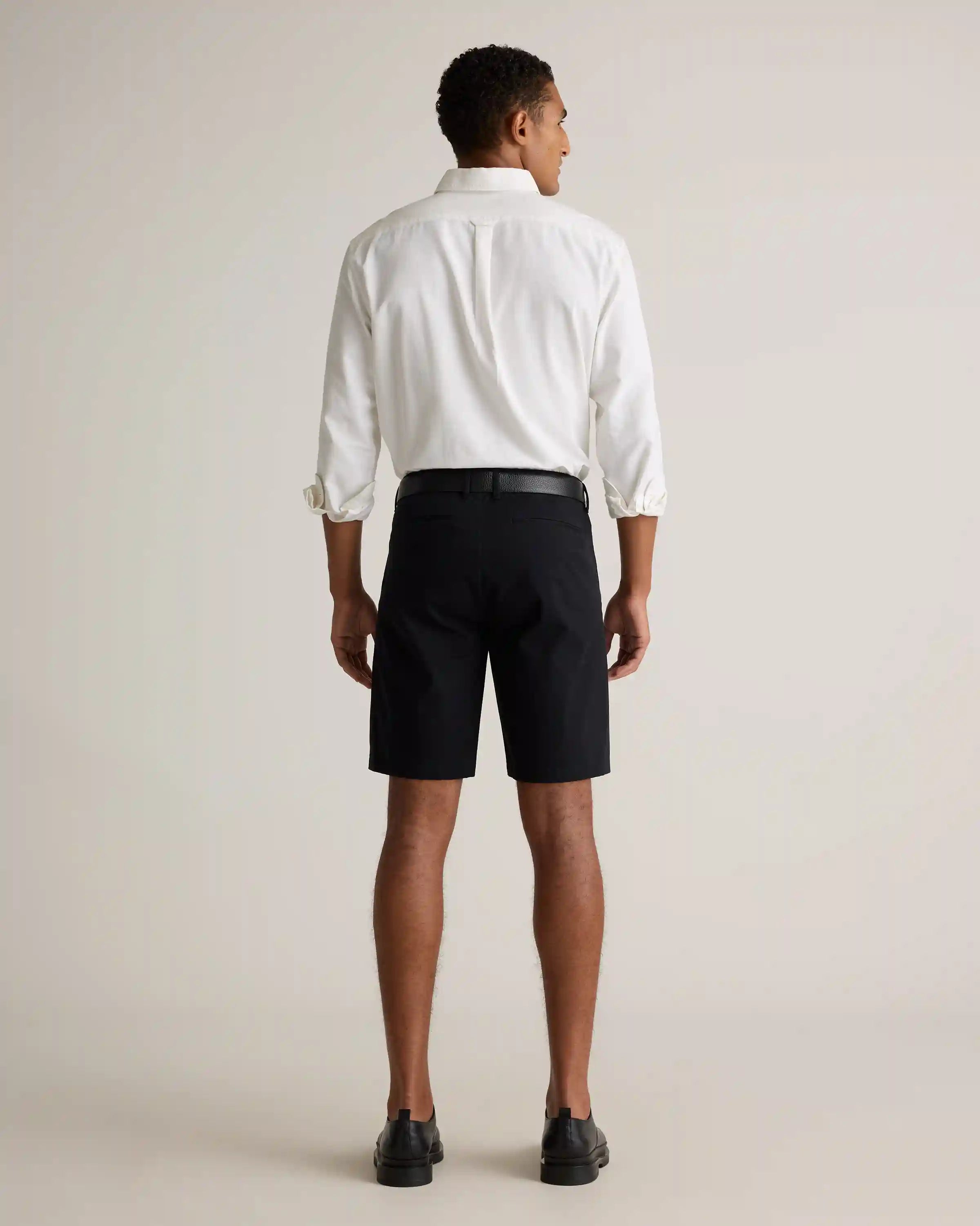 Organic Cotton Classic Stretch Chino Shorts - 9"