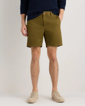 Organic Cotton Classic Stretch Chino Shorts - 7"