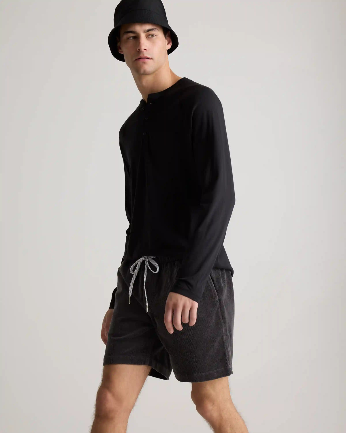 Organic Stretch Corduroy Shorts - 6"