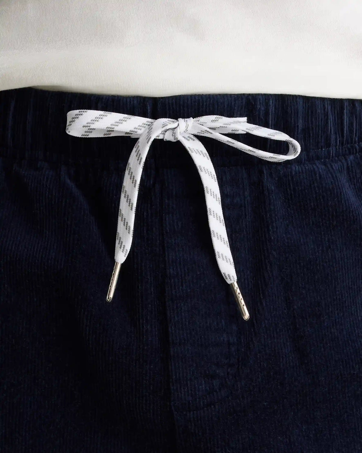 Organic Stretch Corduroy Shorts - 6"
