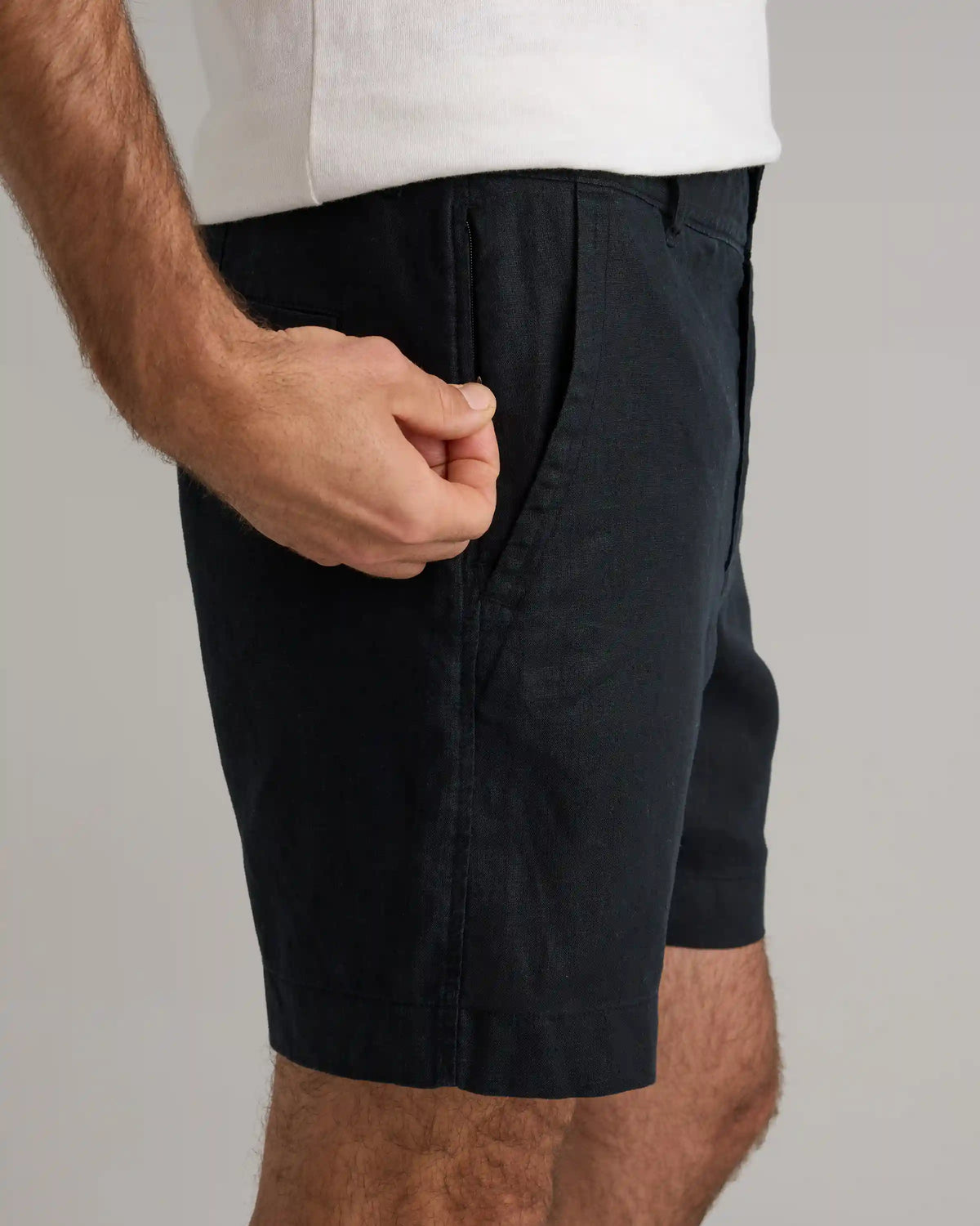 100% European Linen Trouser Shorts - 7"