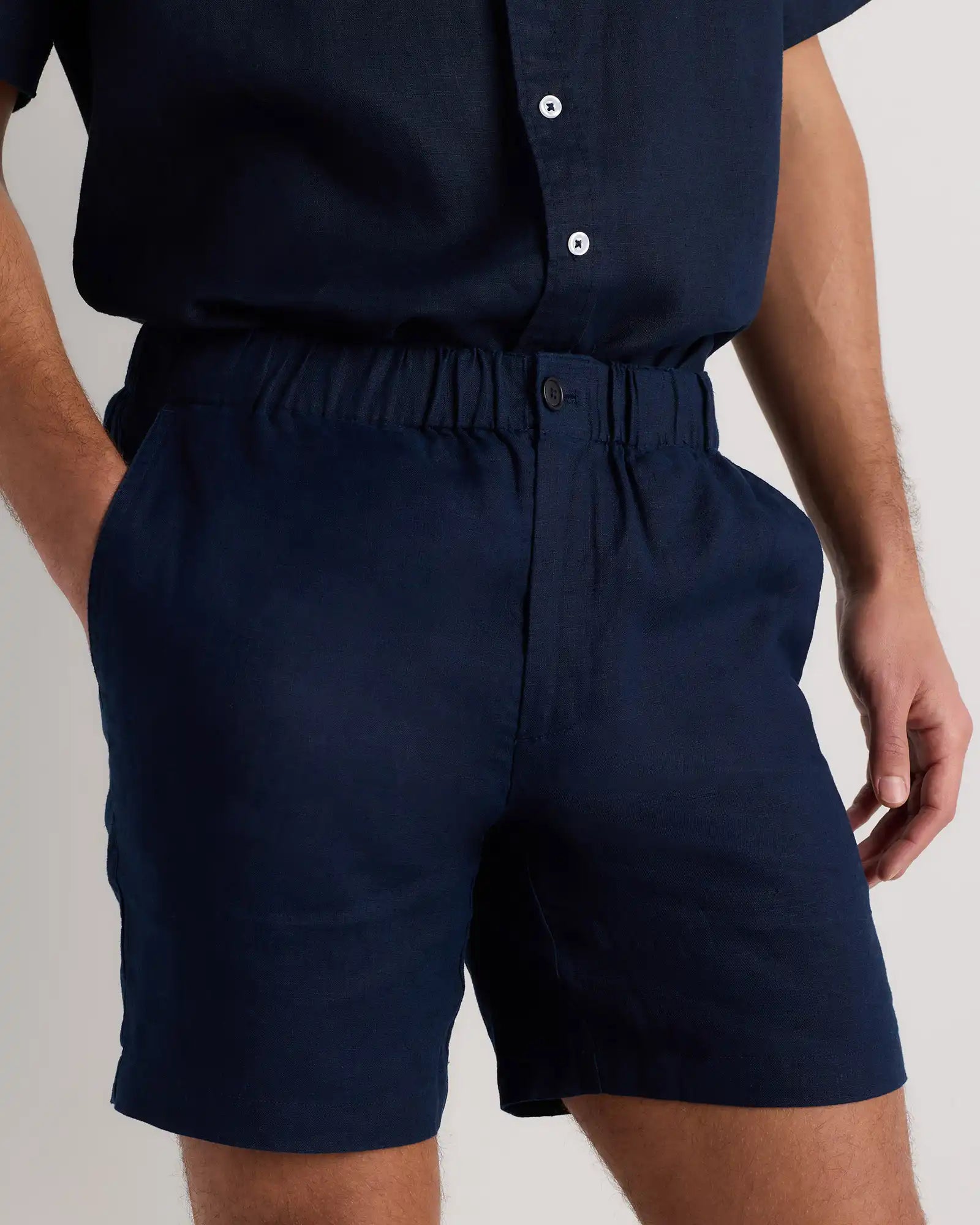 100% European Linen Shorts - 7"