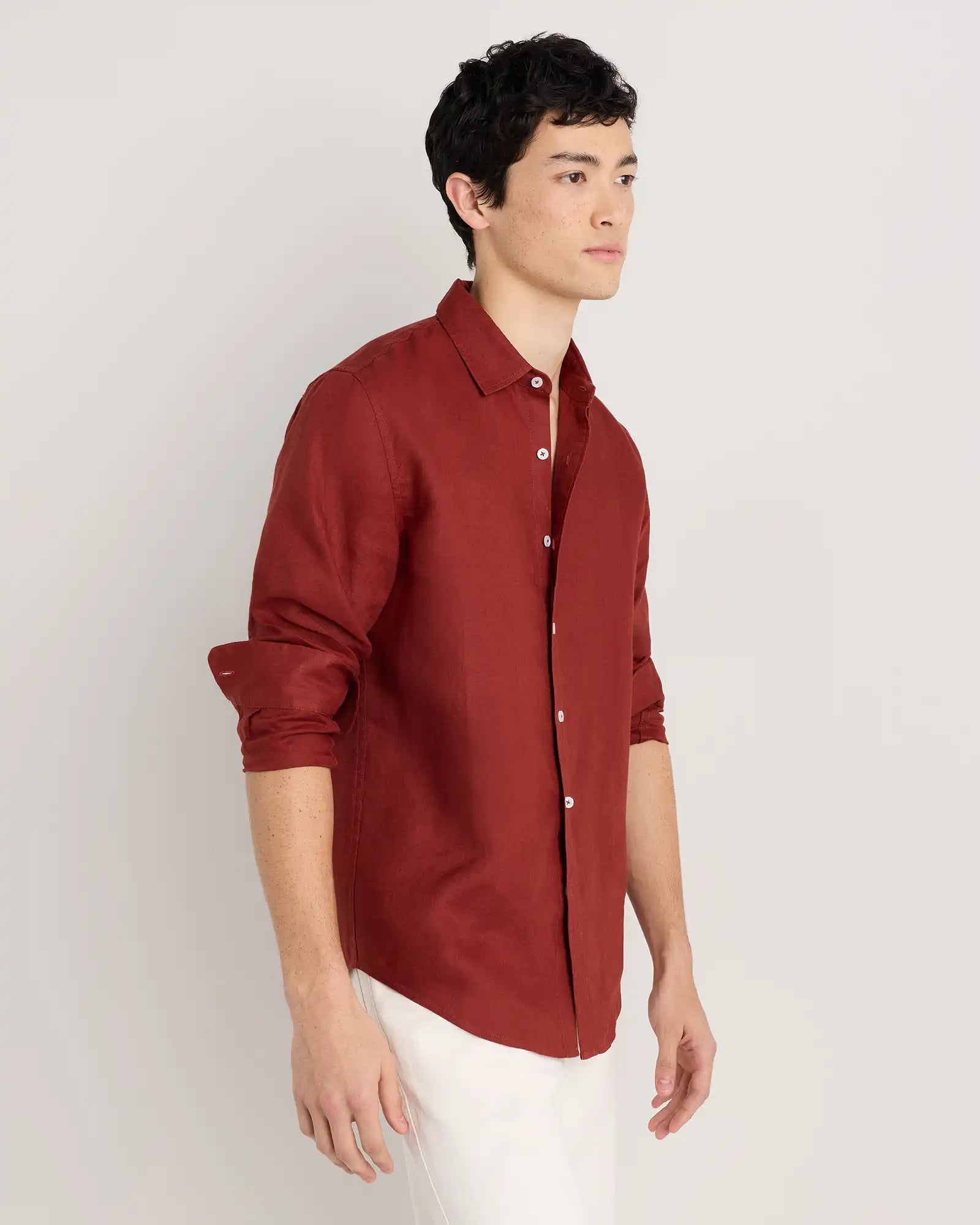 100% European Linen Relaxed Long Sleeve Shirt