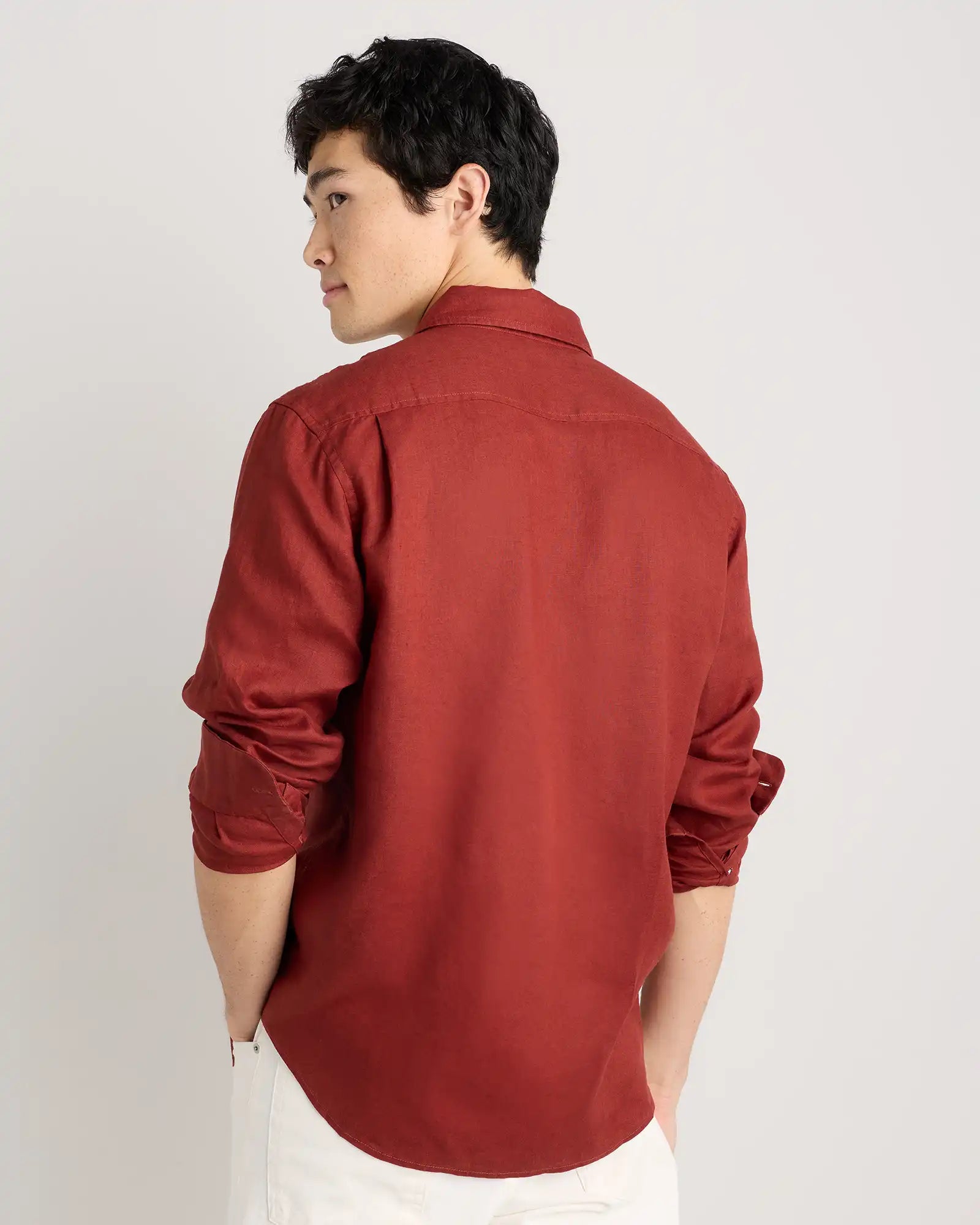 100% European Linen Relaxed Long Sleeve Shirt