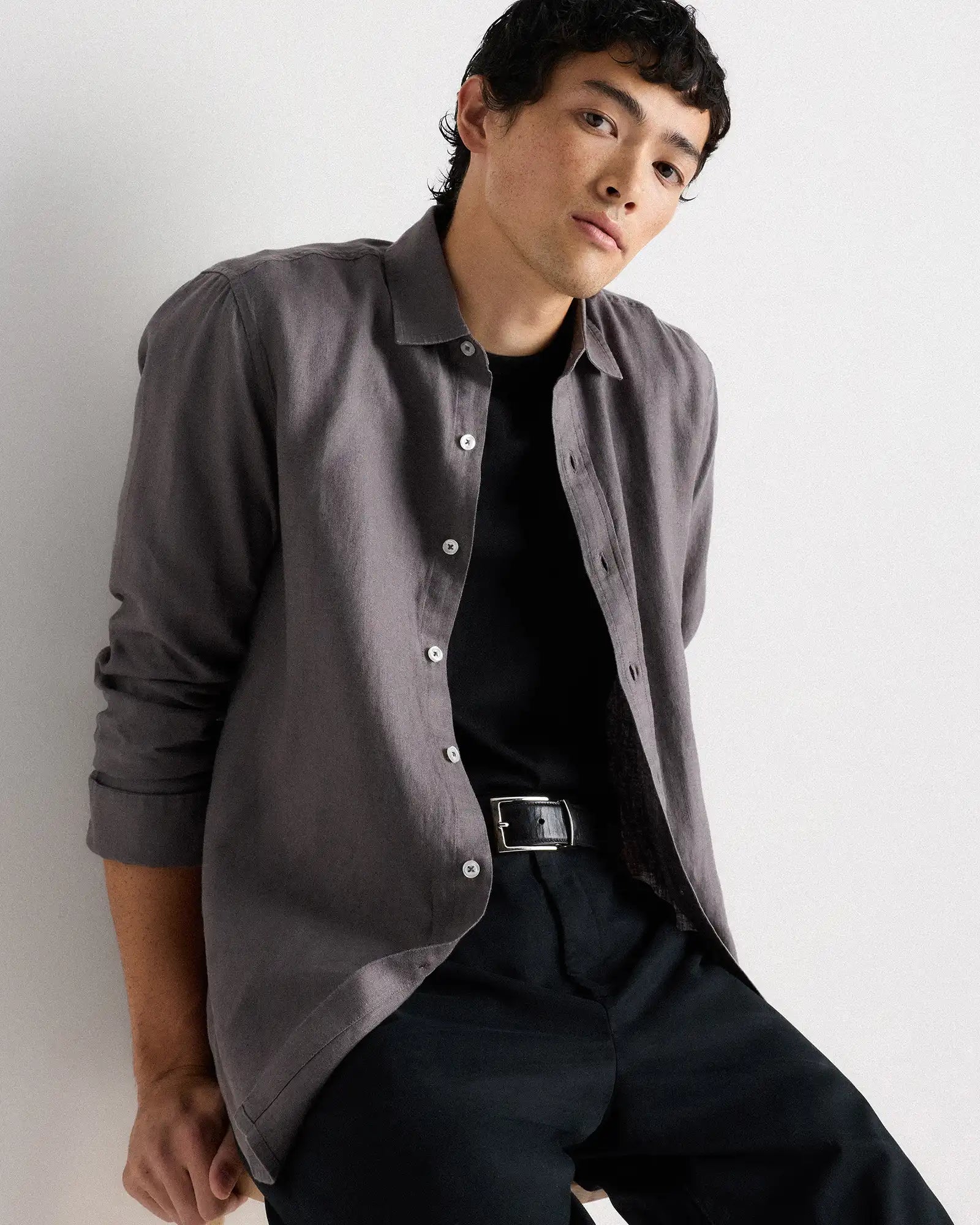 100% European Linen Relaxed Long Sleeve Shirt