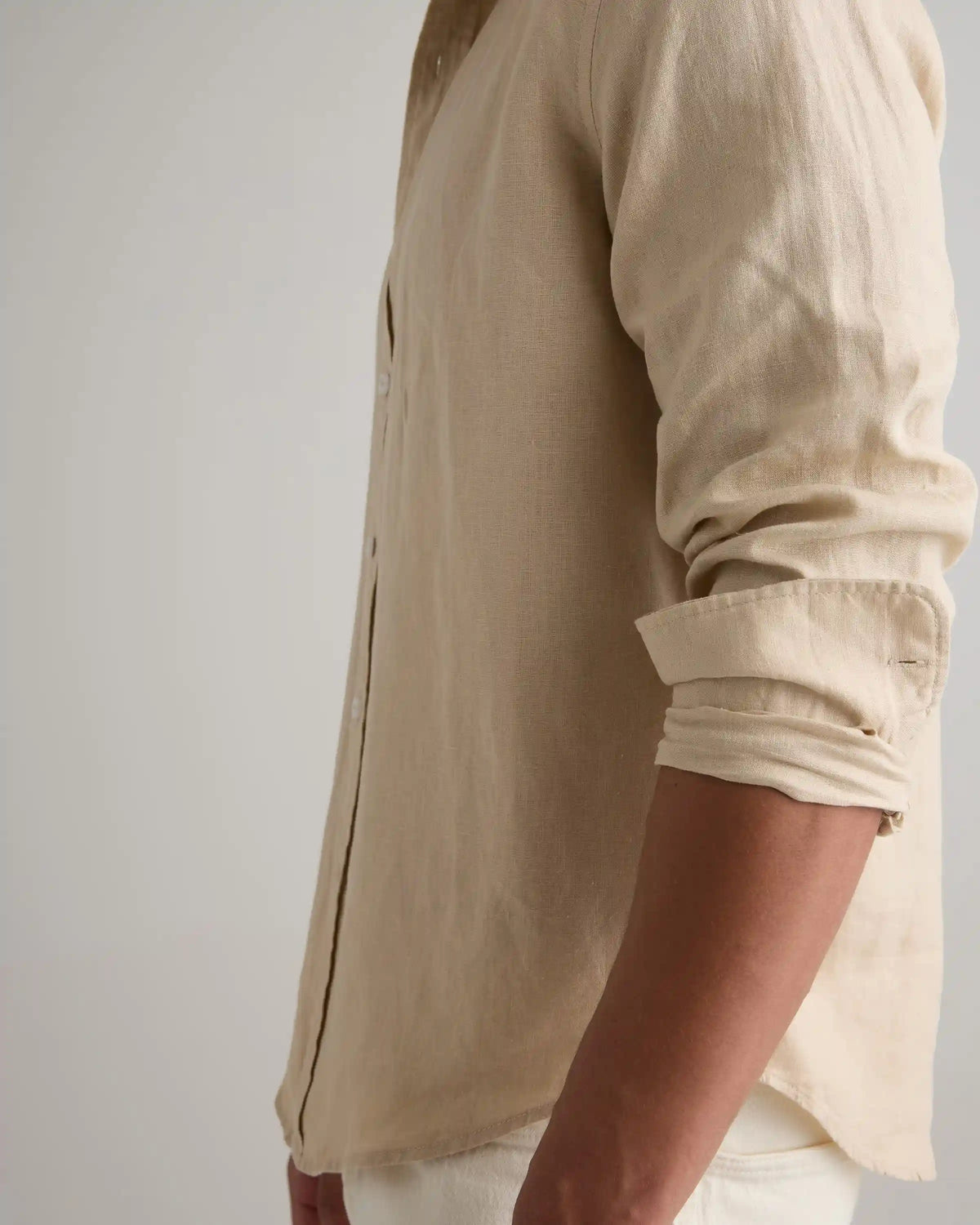 100% European Linen Relaxed Long Sleeve Shirt