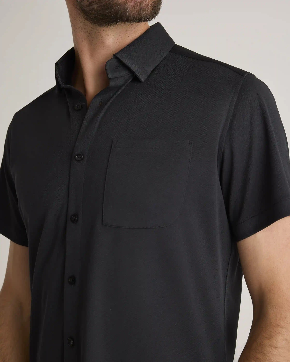 Commuter Stretch Pique Short Sleeve Button Down