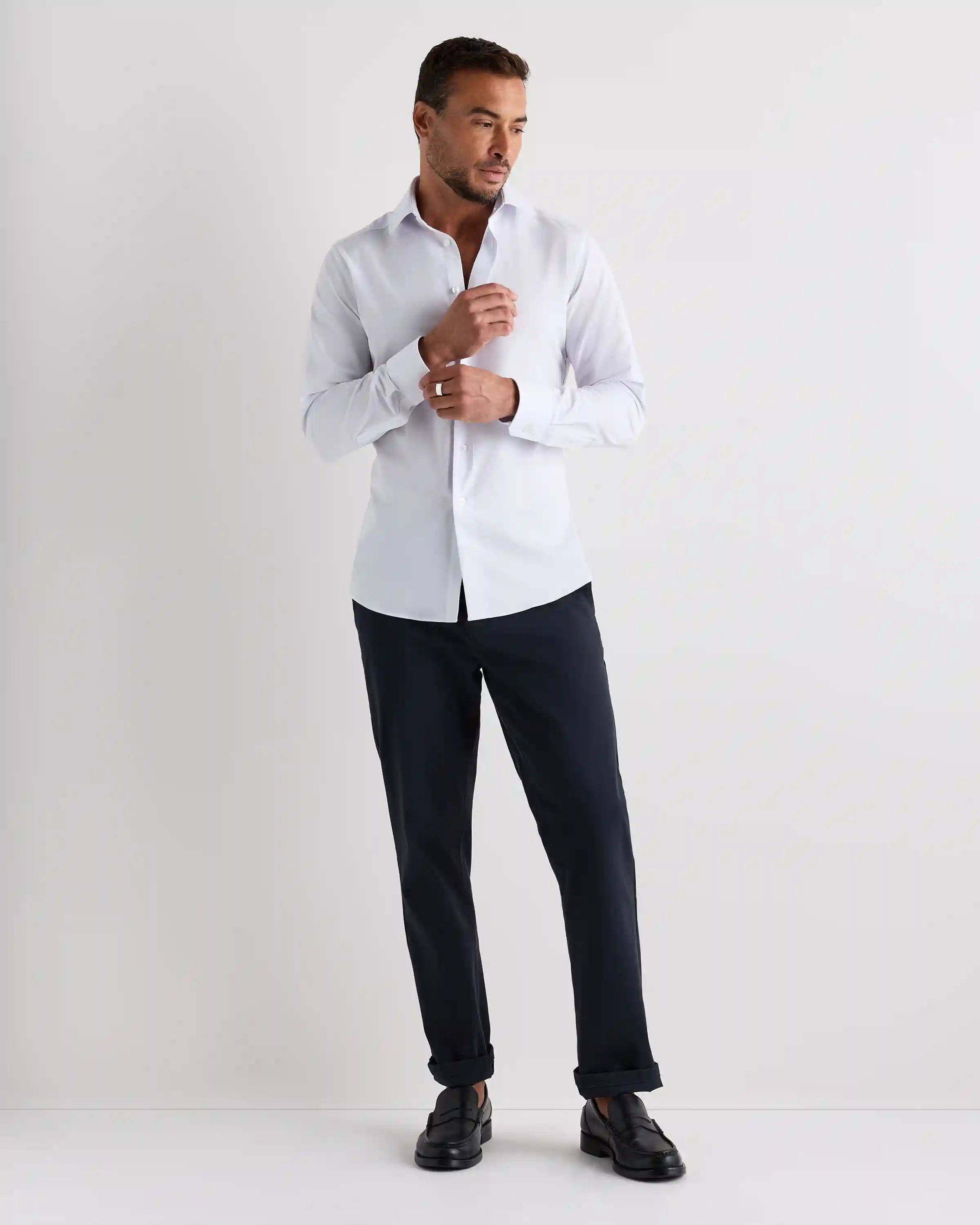 Performance Stretch Wrinkle-Free Slim Dress Shirt